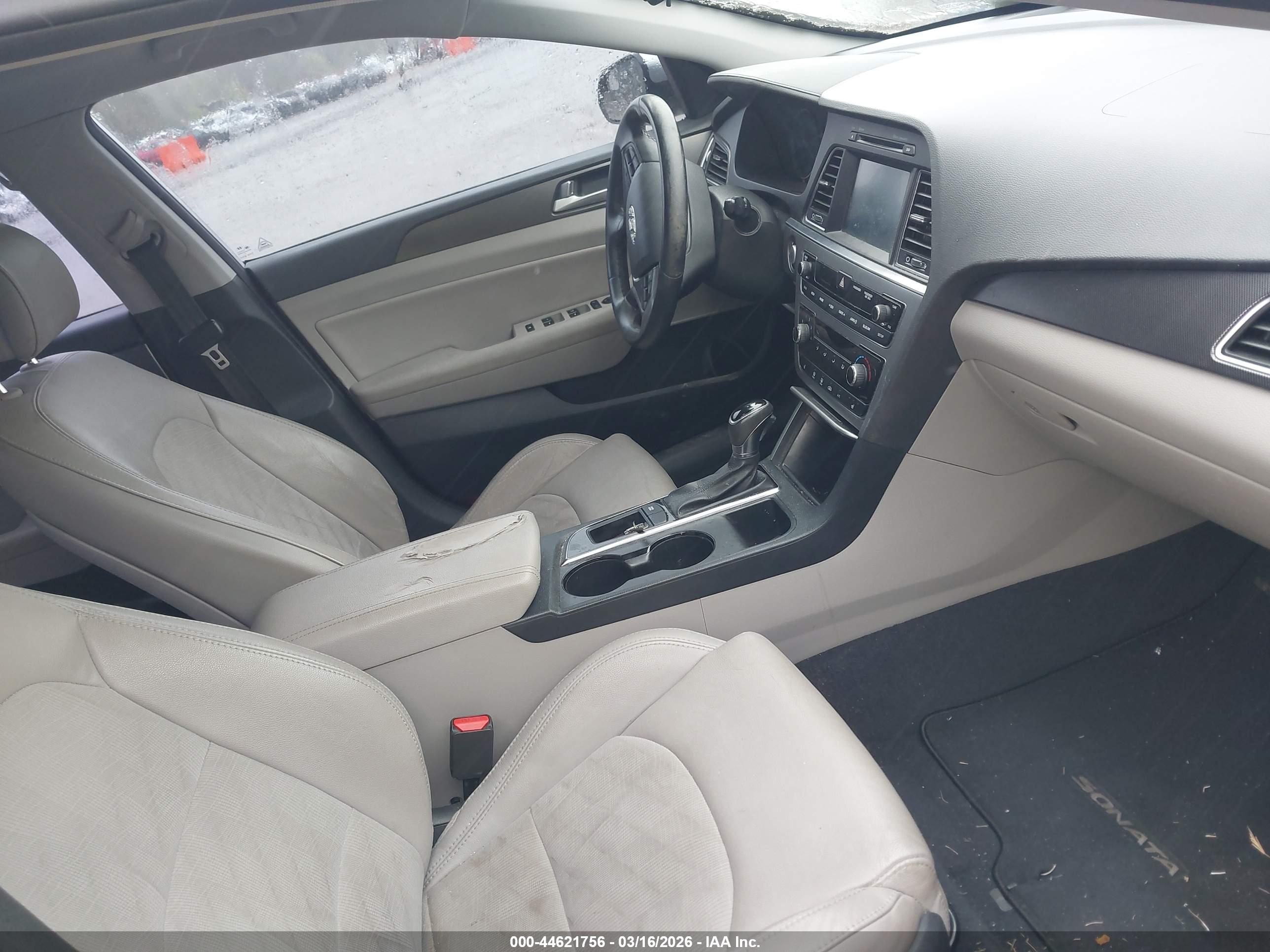 HYUNDAI SONATA image 5