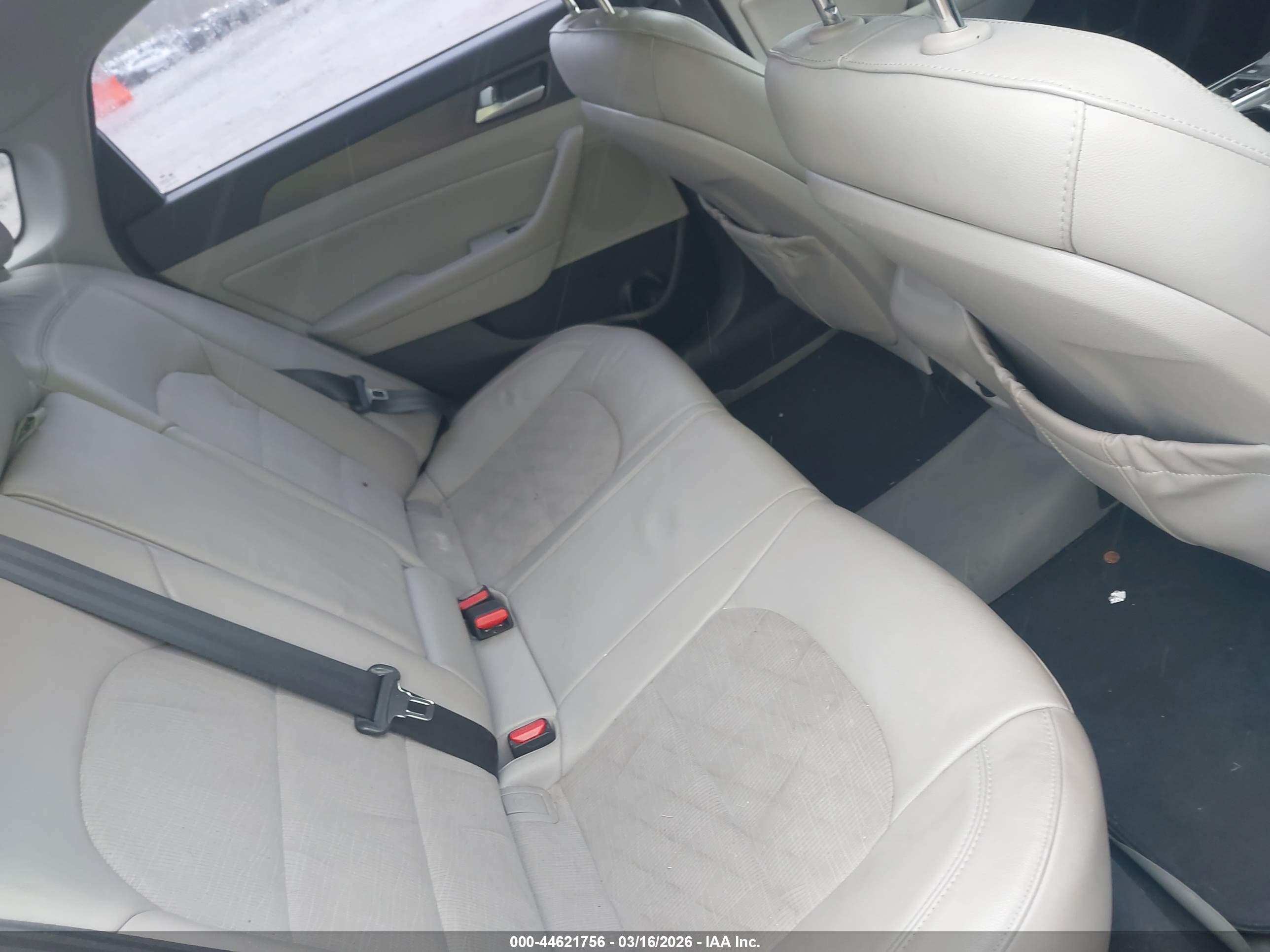 HYUNDAI SONATA image 8