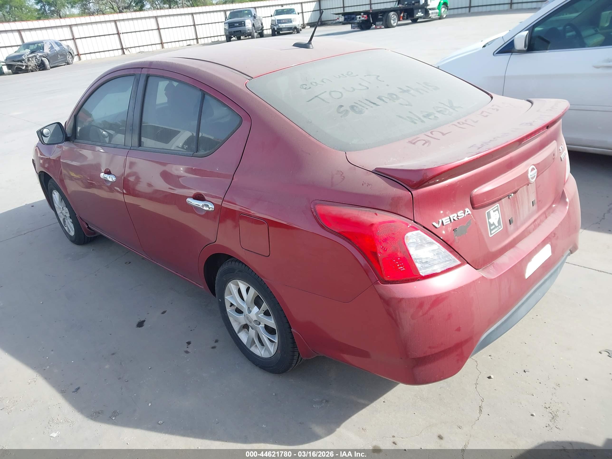 NISSAN VERSA image 3
