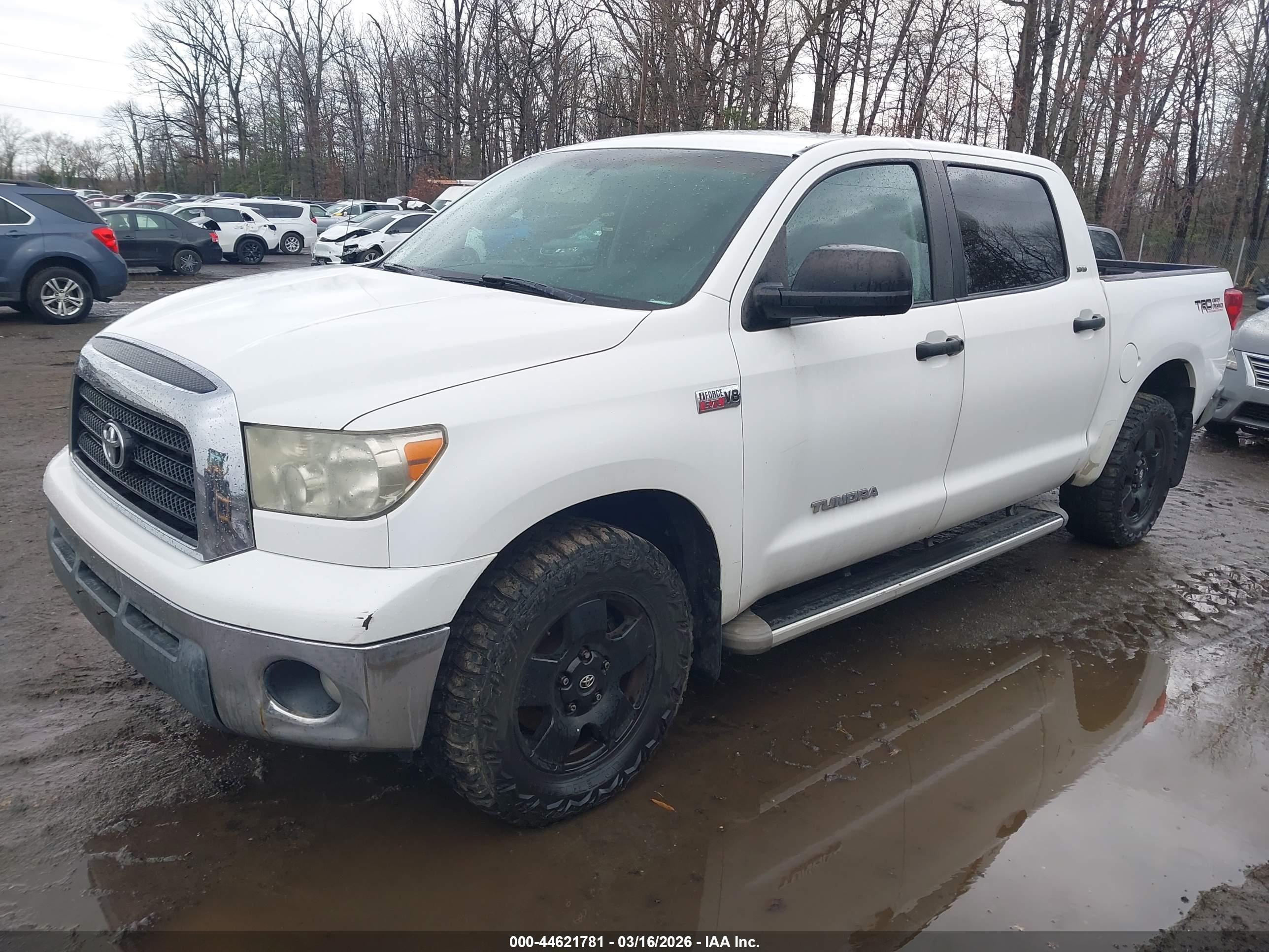 TOYOTA TUNDRA image 2