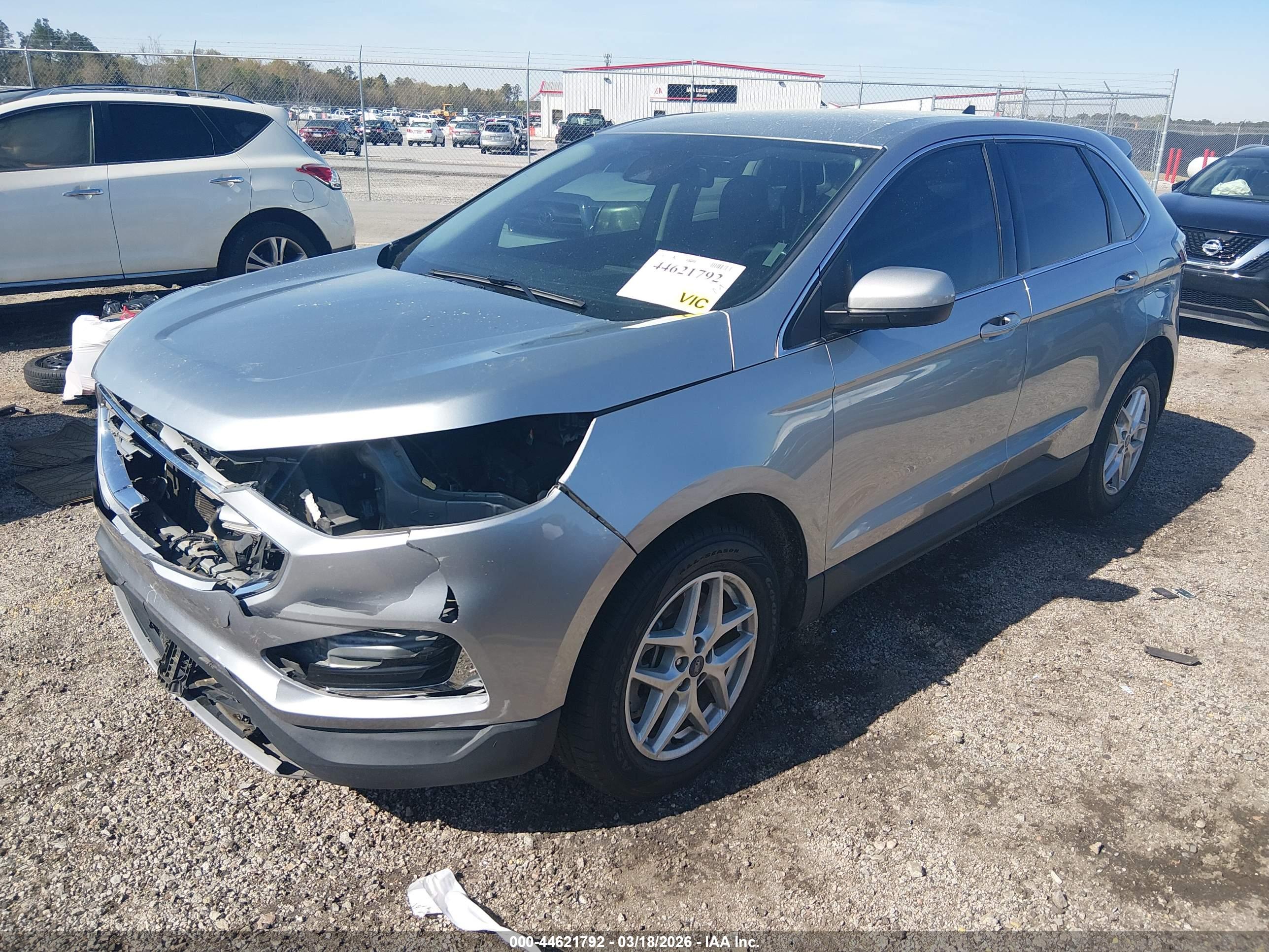 FORD EDGE image 2