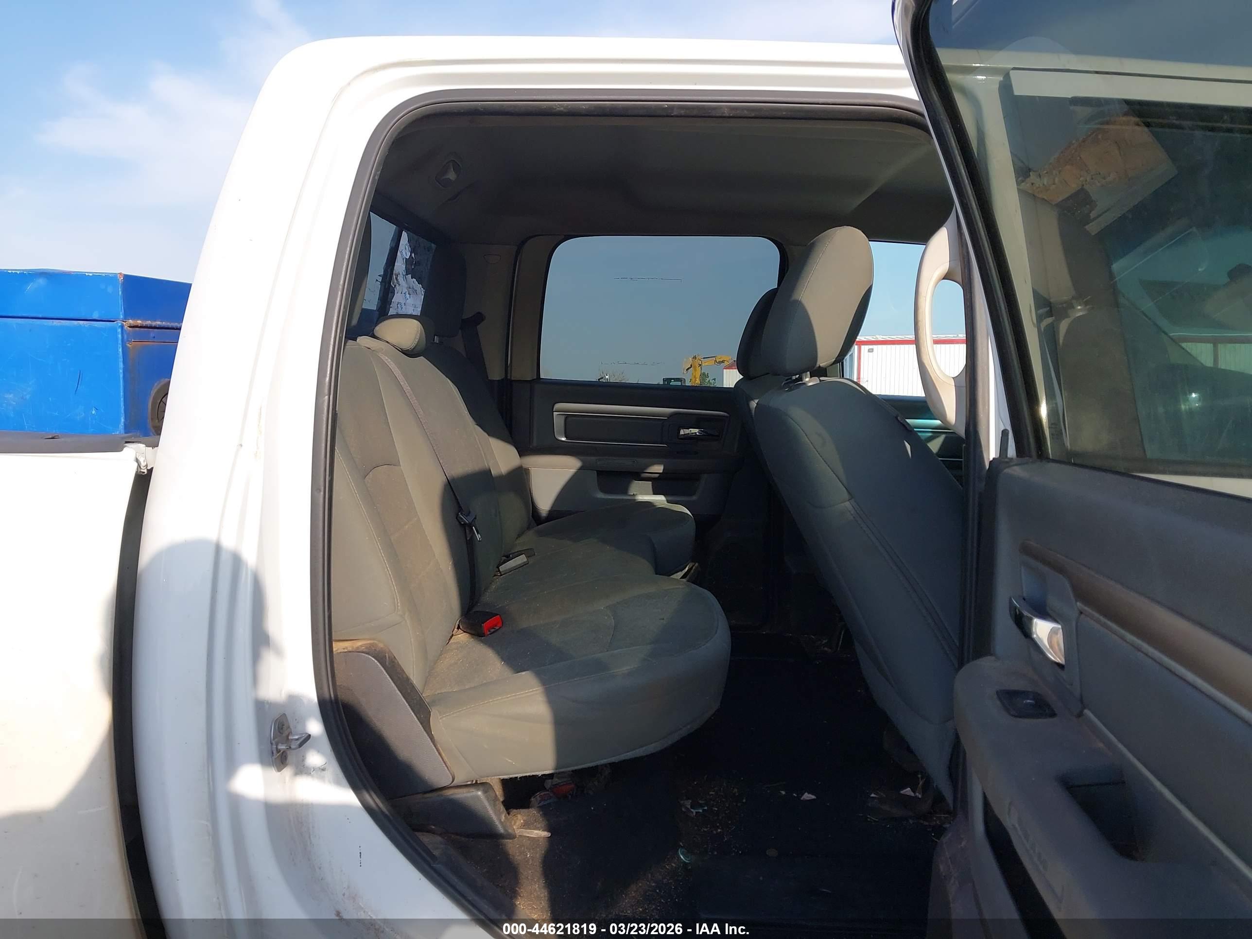RAM 2500 image 8