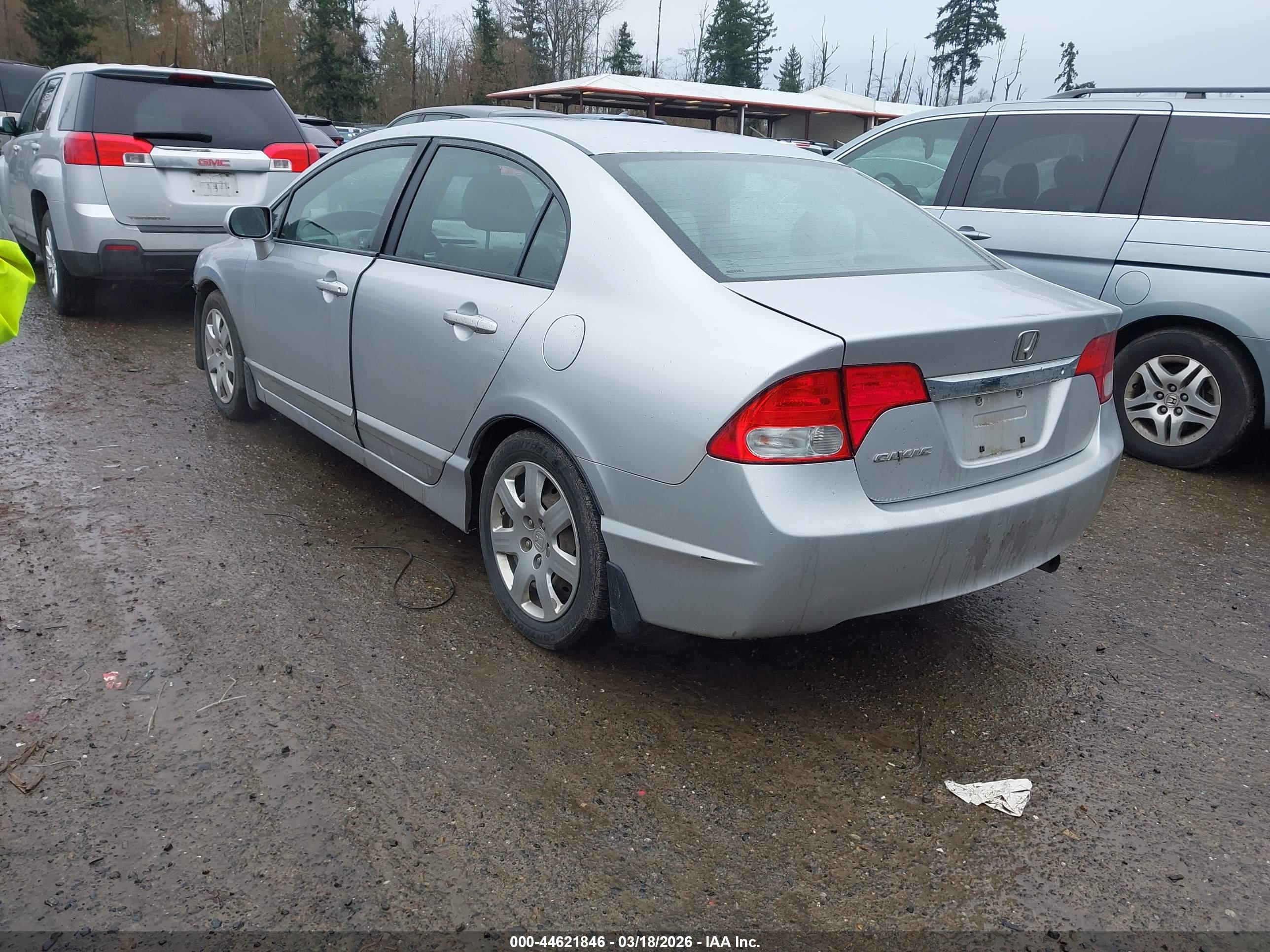 HONDA CIVIC image 3