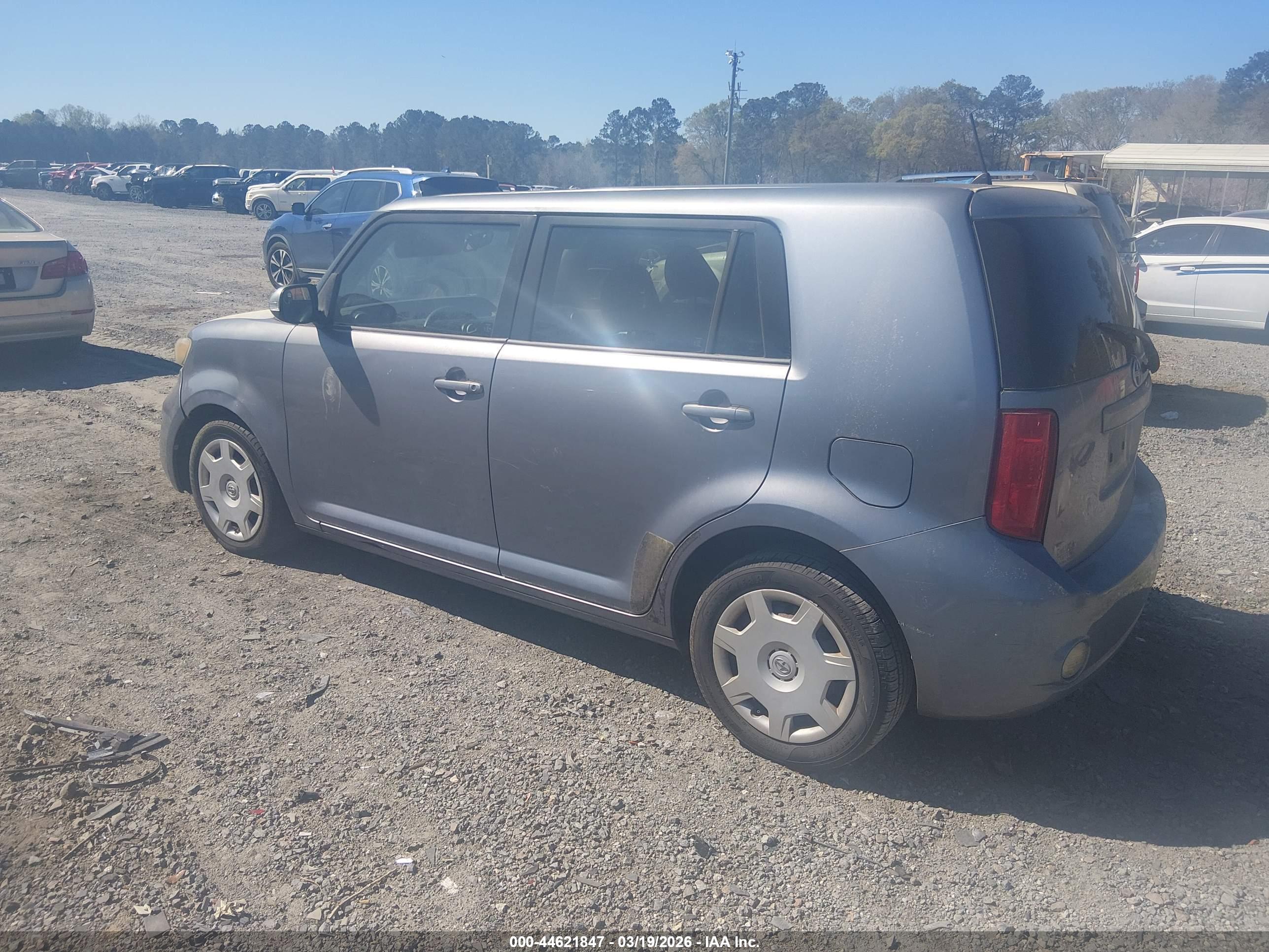 SCION XB image 3
