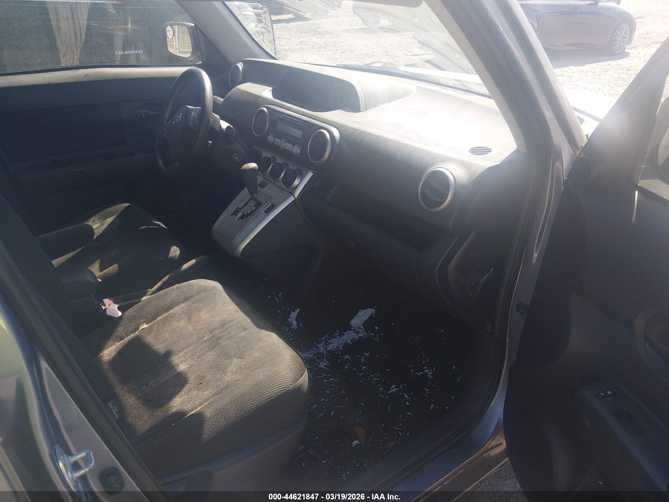 SCION XB image 5
