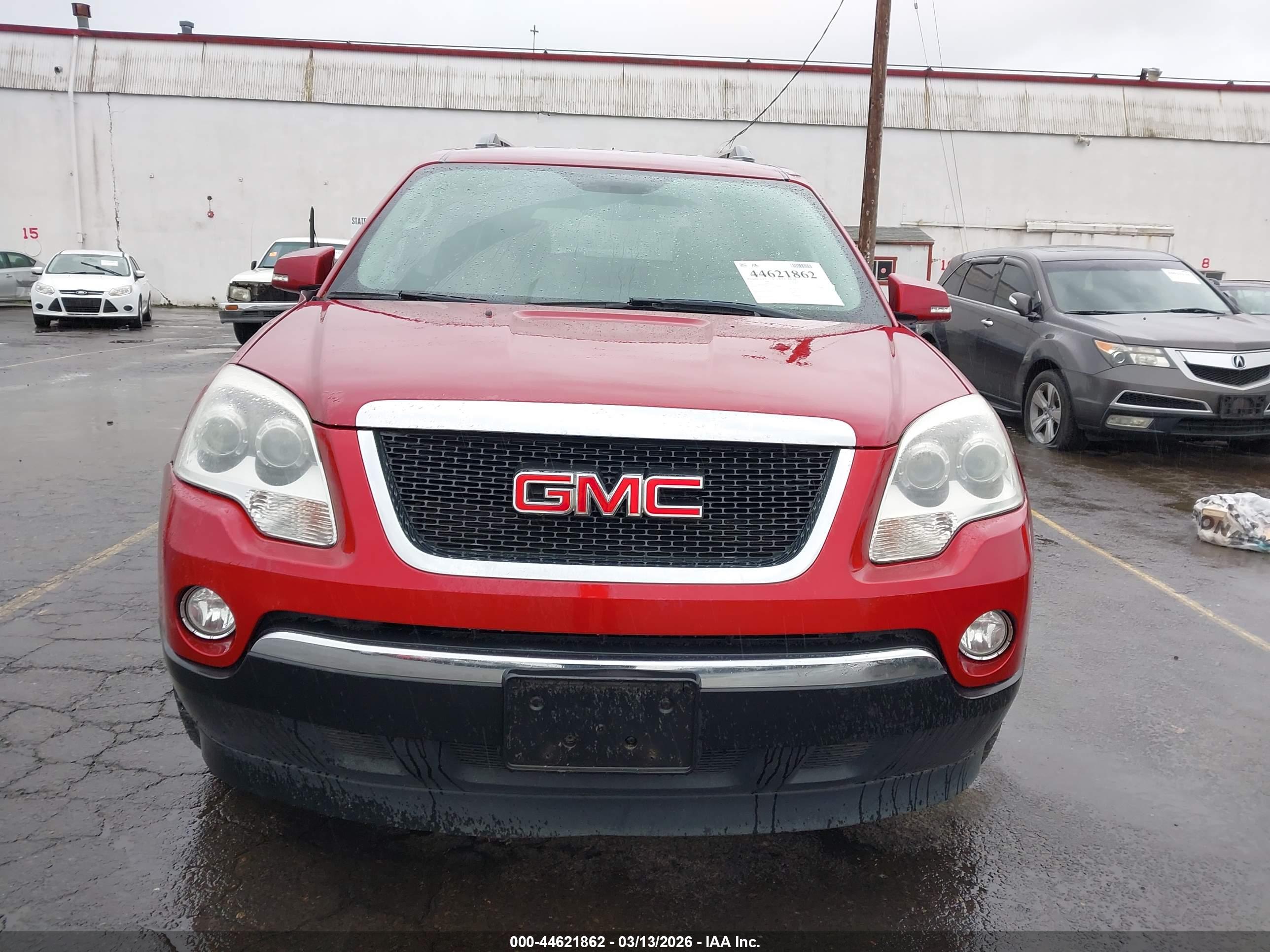 GMC ACADIA image 6