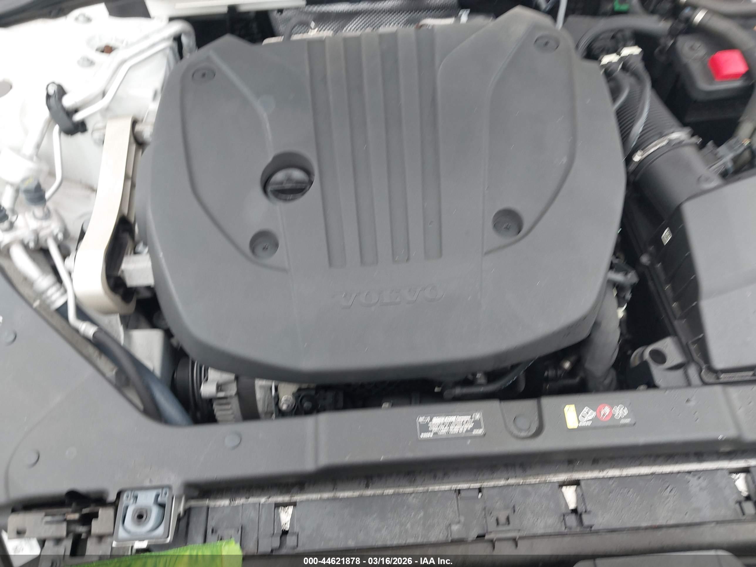 VOLVO S60 image 10