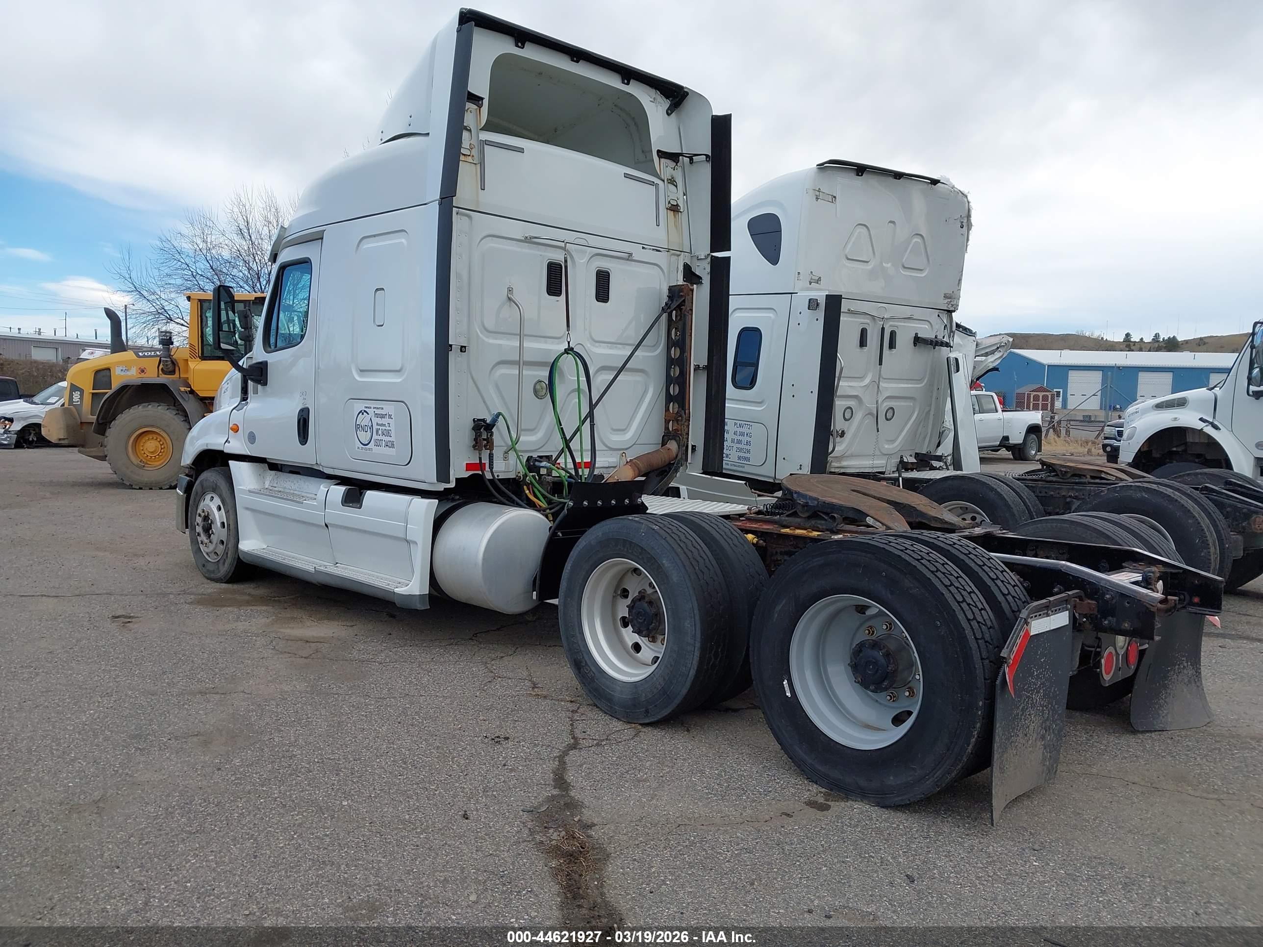 FREIGHTLINER CASCADIA image 3
