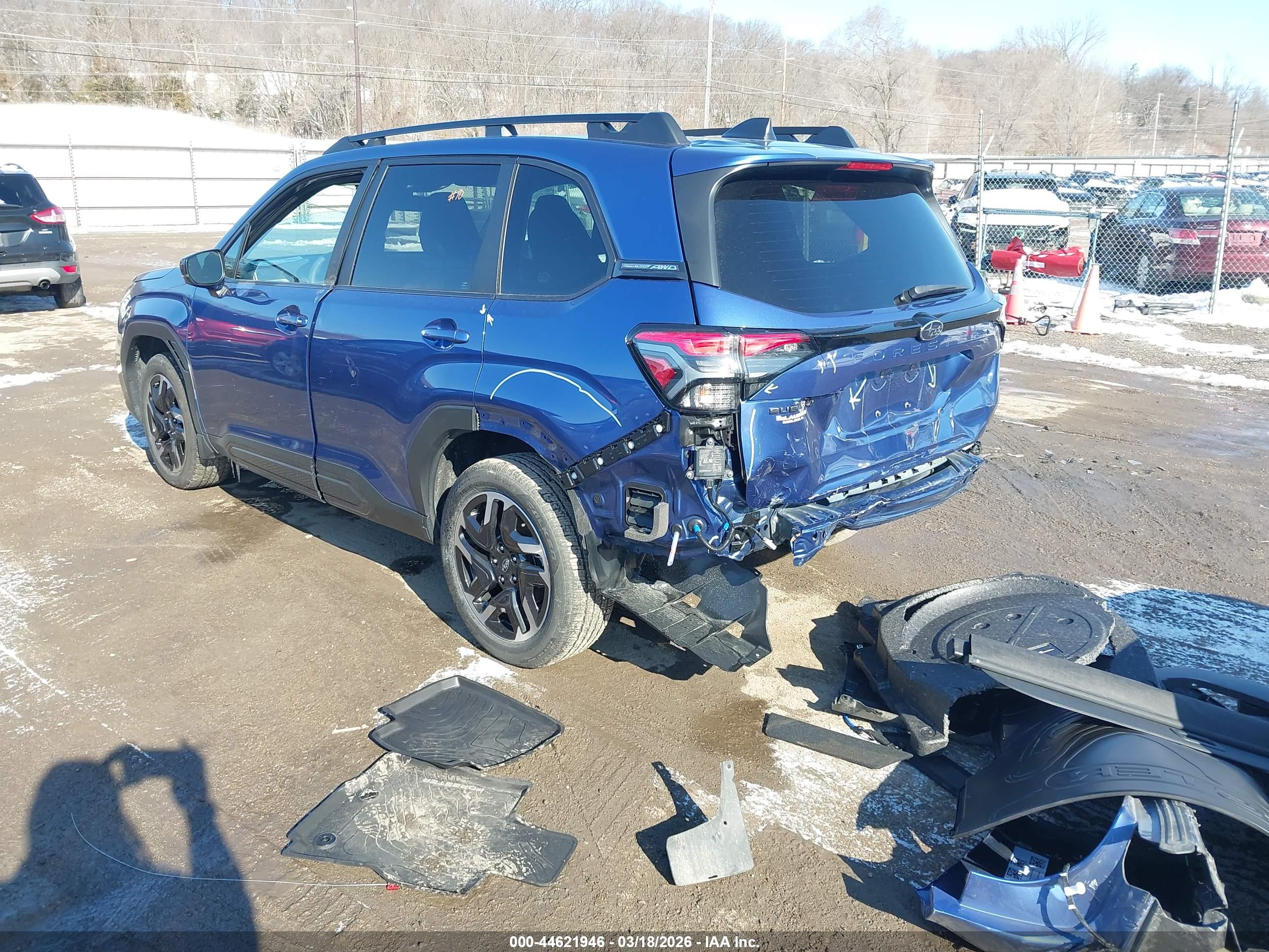 SUBARU FORESTER image 3
