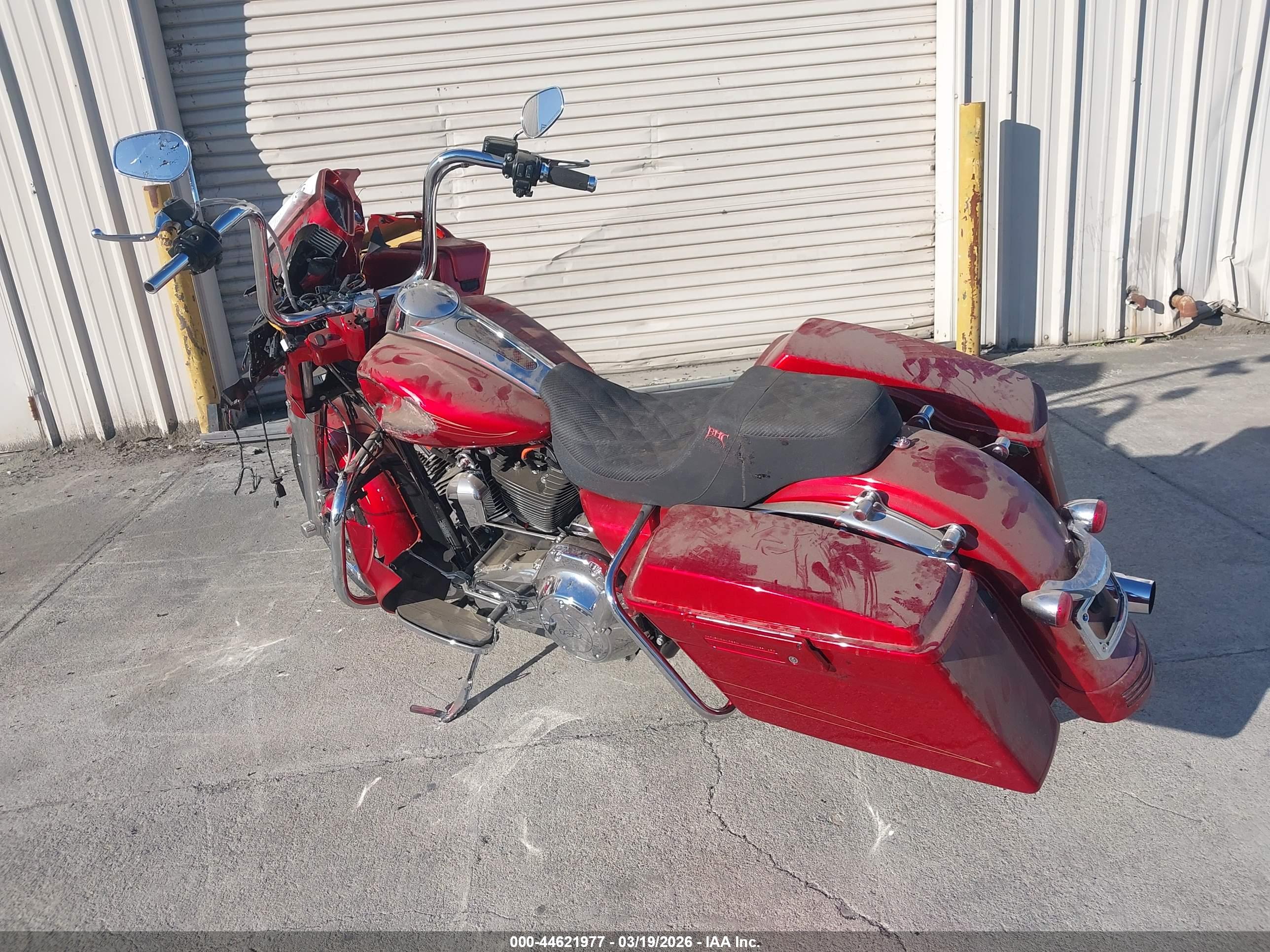 HARLEY-DAVIDSON FLTRX image 3