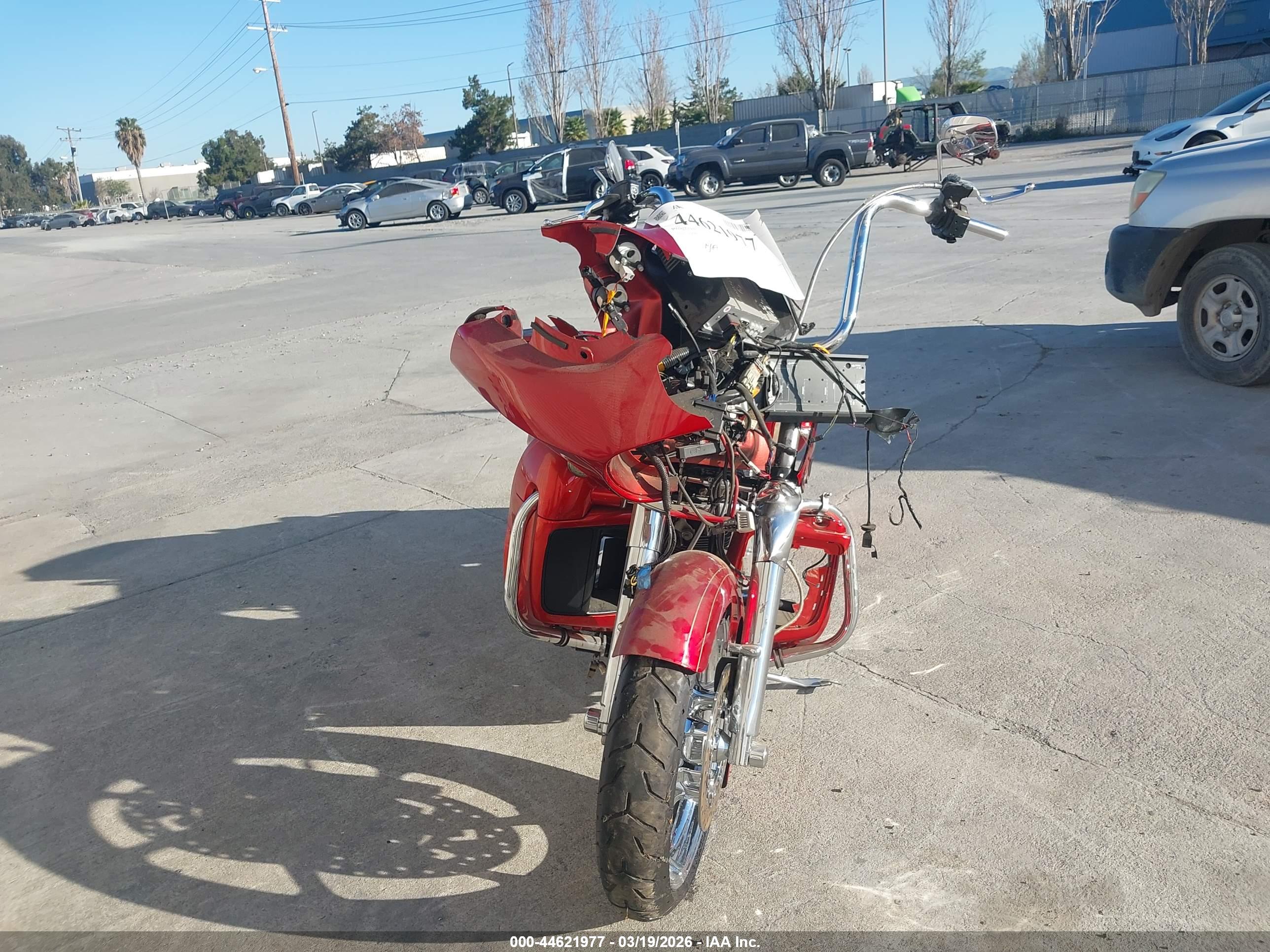 HARLEY-DAVIDSON FLTRX image 5