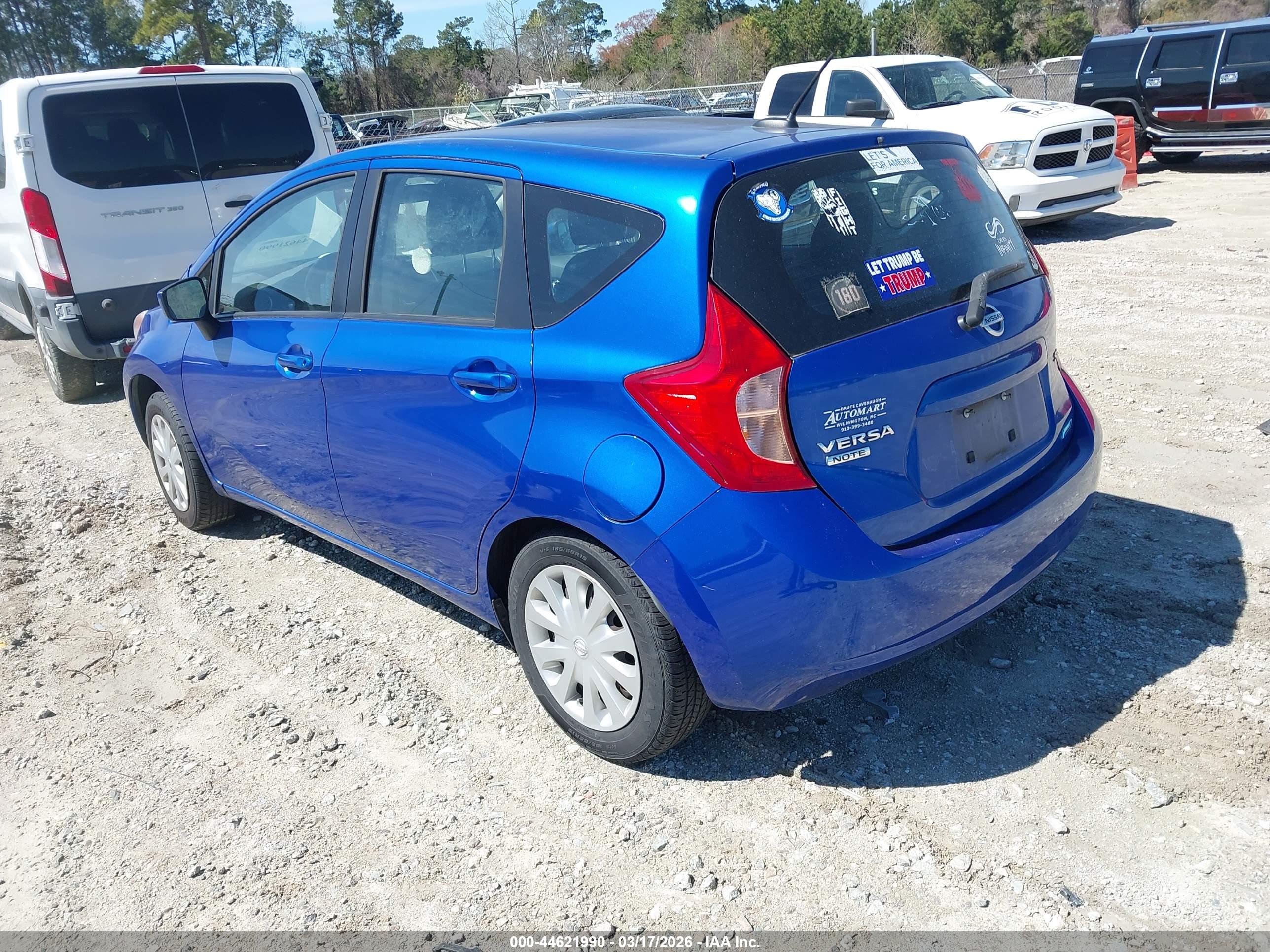 NISSAN VERSA image 3