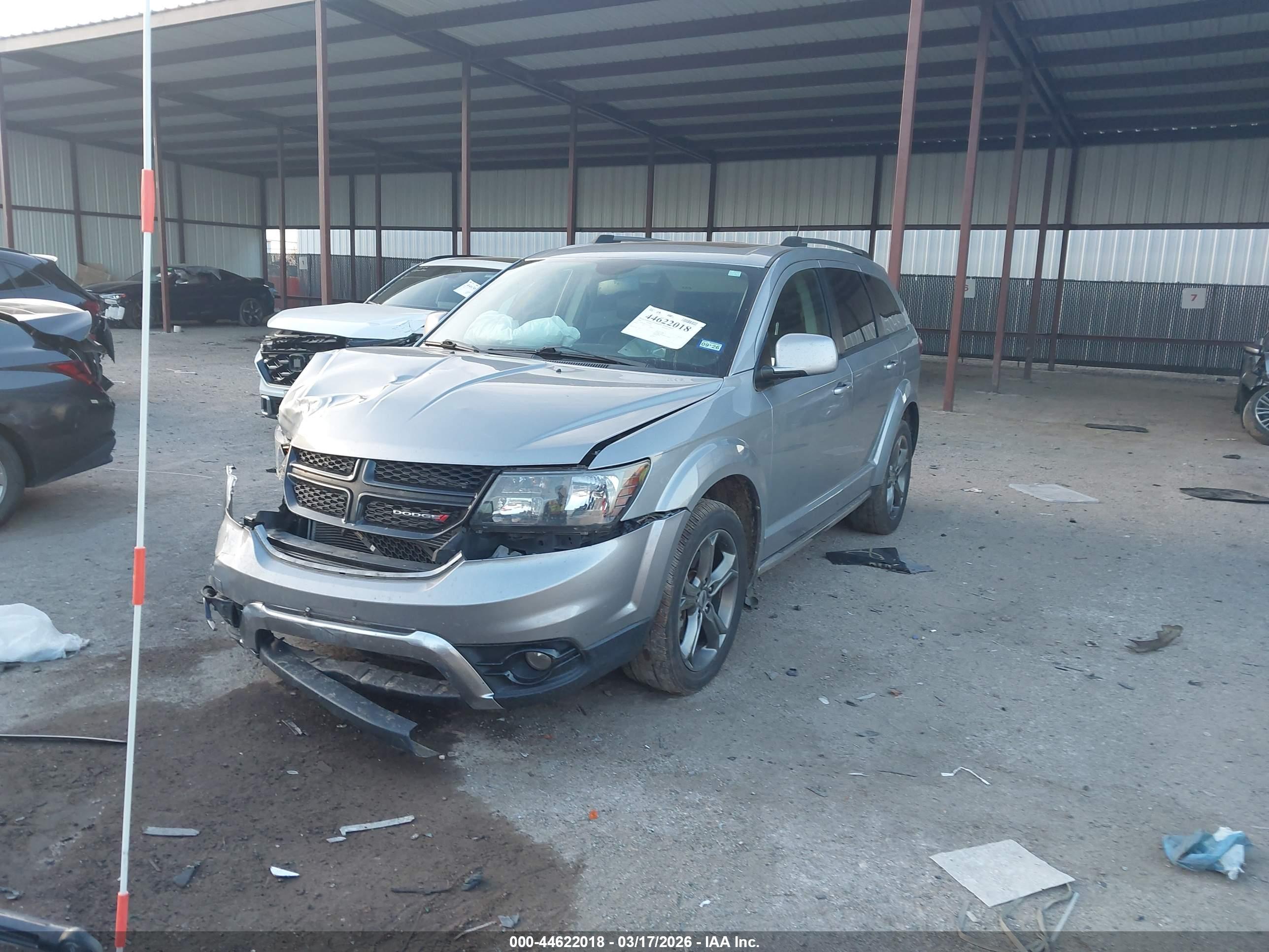 DODGE JOURNEY image 2
