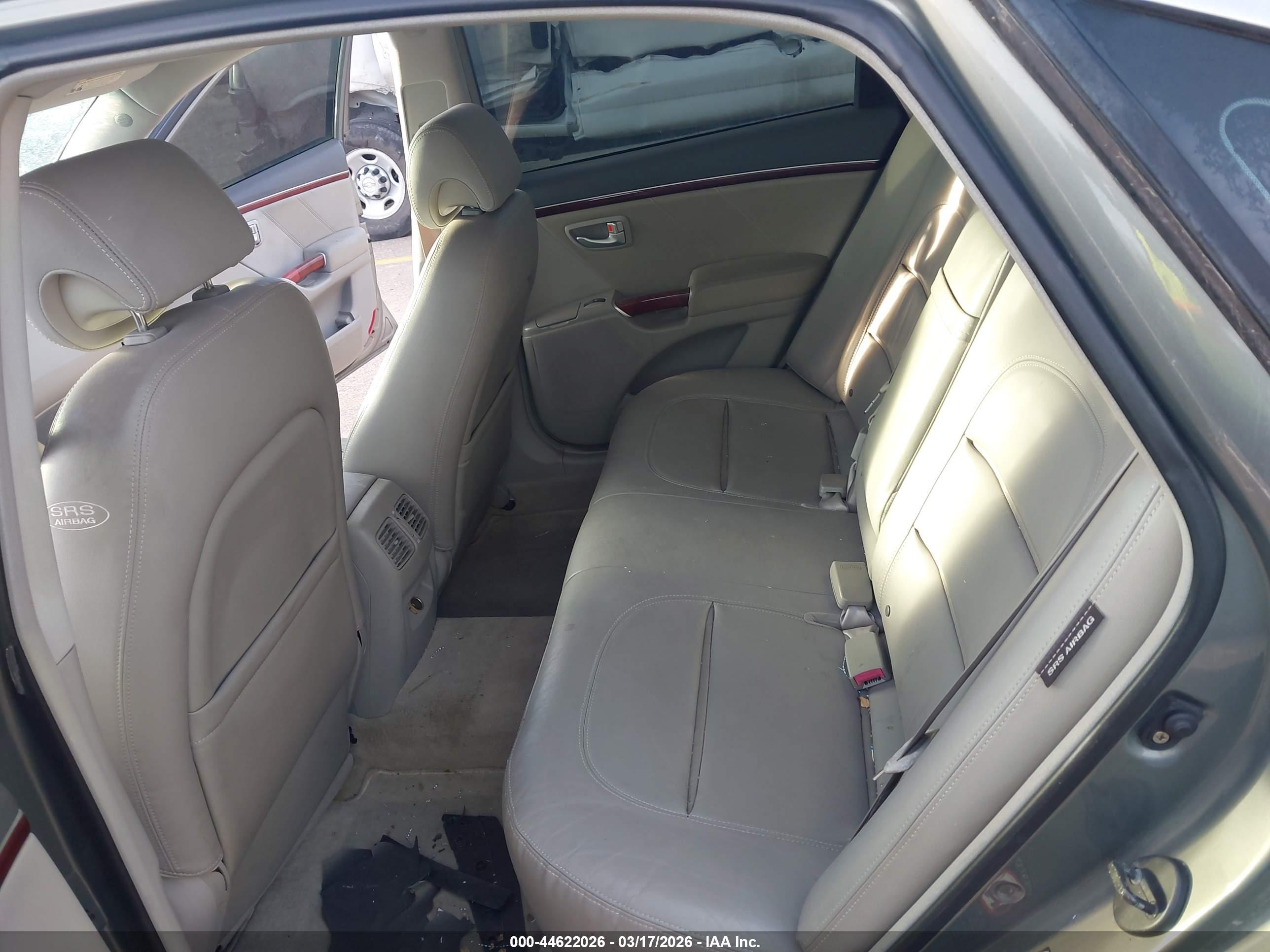 HYUNDAI AZERA image 8