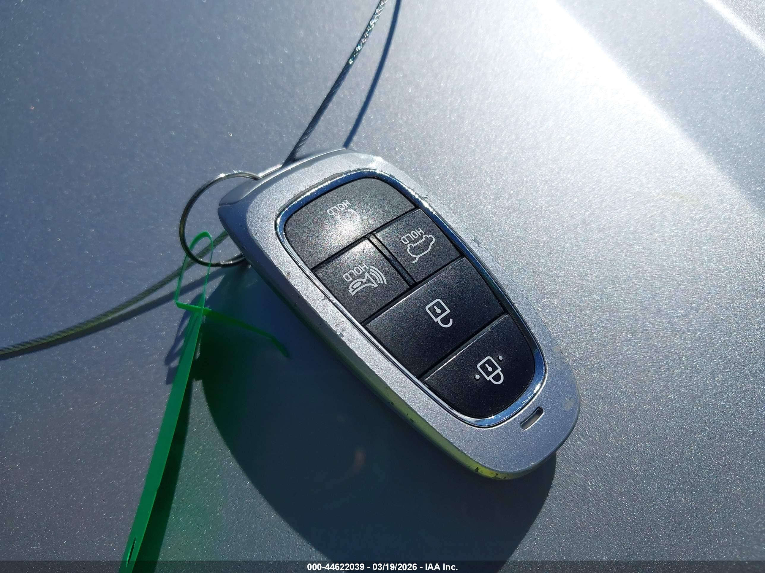HYUNDAI TUCSON image 11