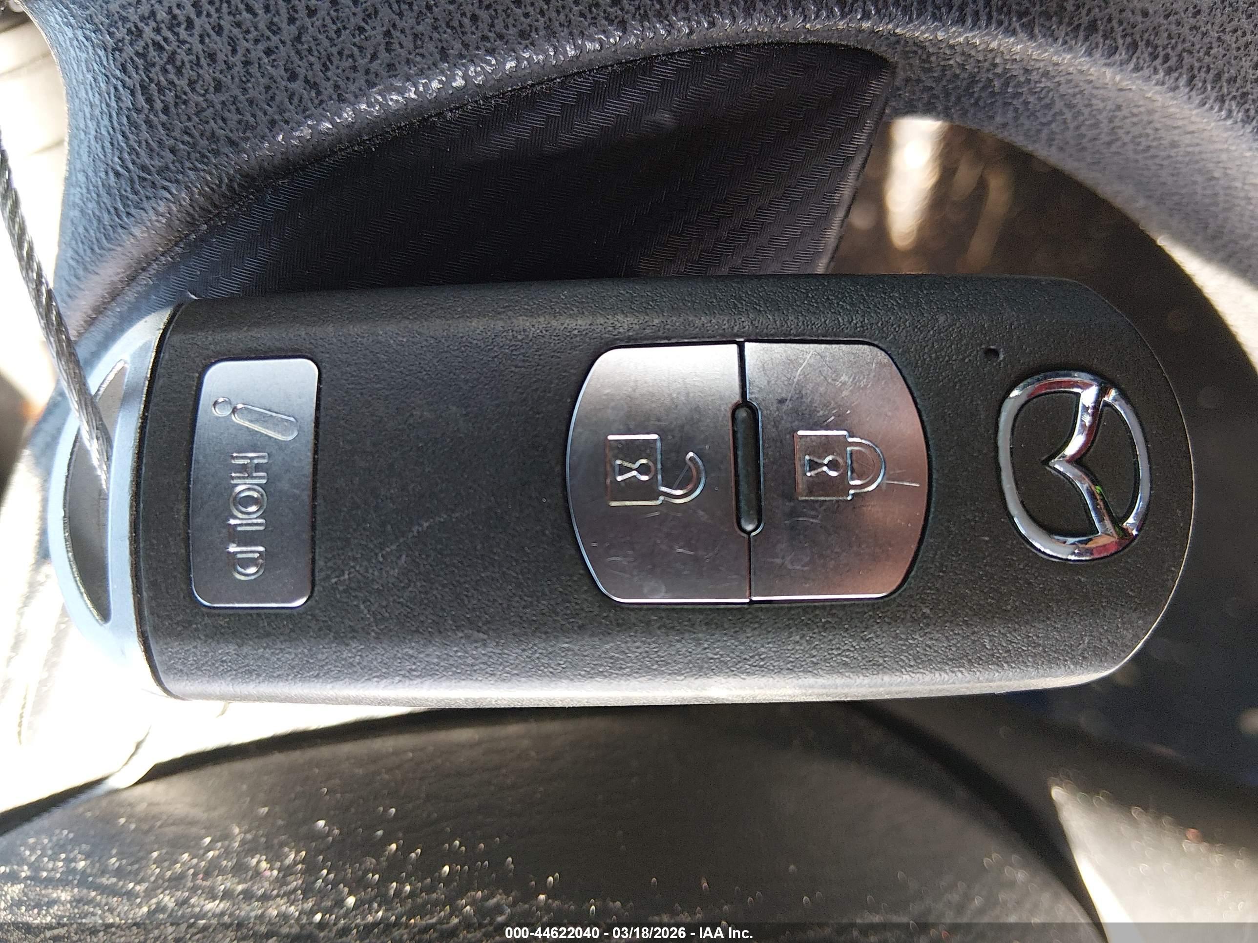 MAZDA MAZDA3 image 11