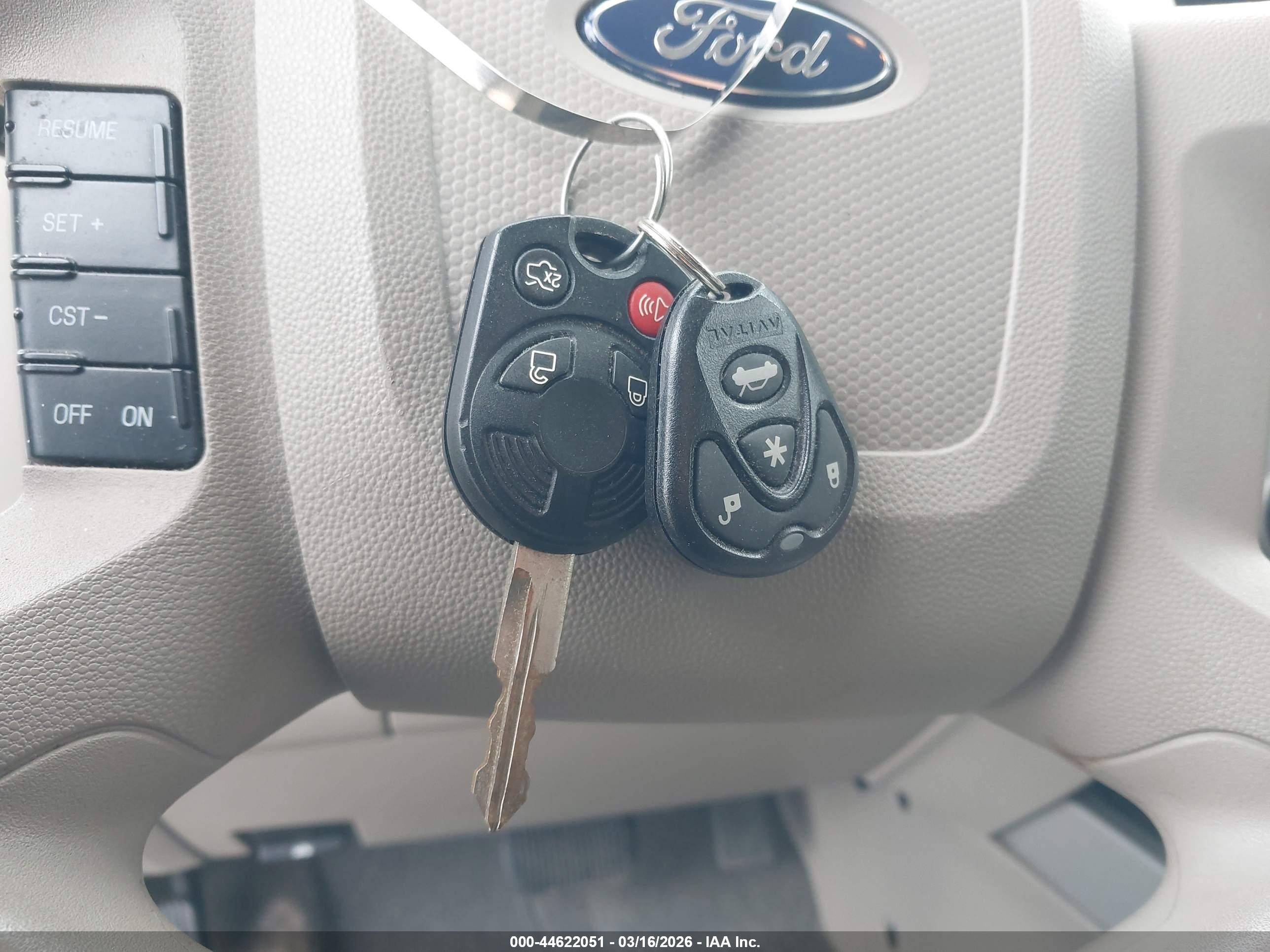 FORD ESCAPE image 11