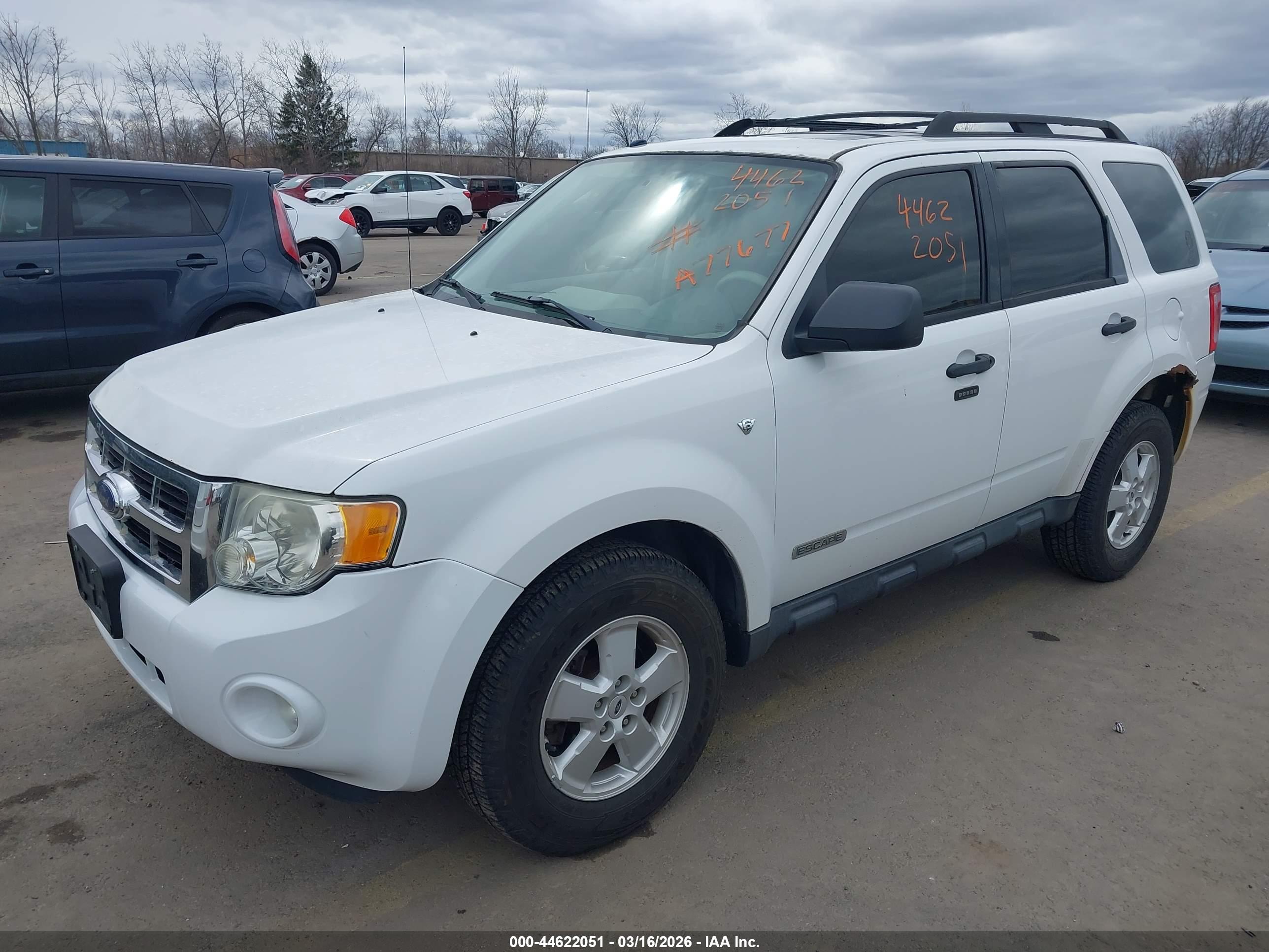 FORD ESCAPE image 2