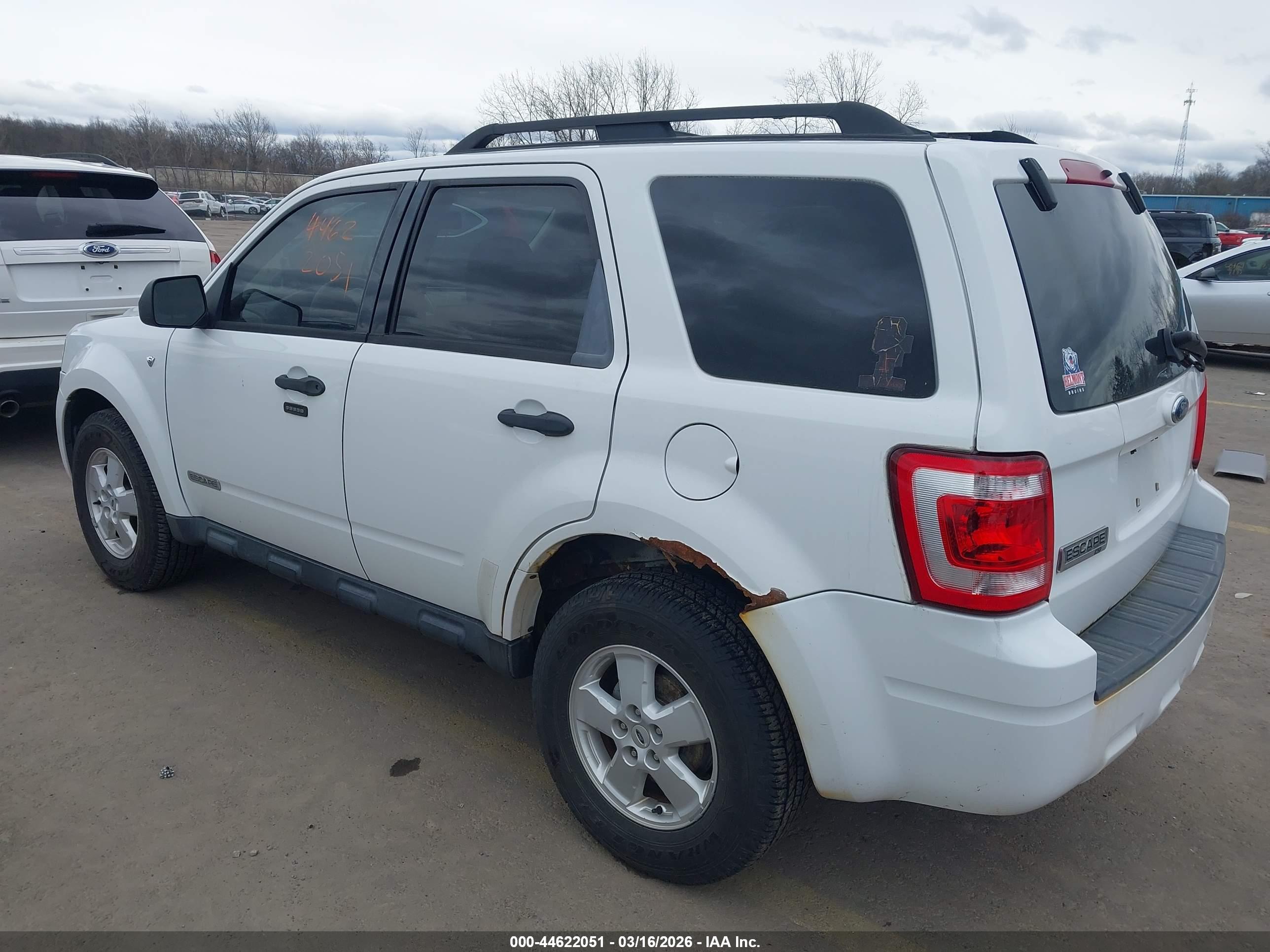 FORD ESCAPE image 3