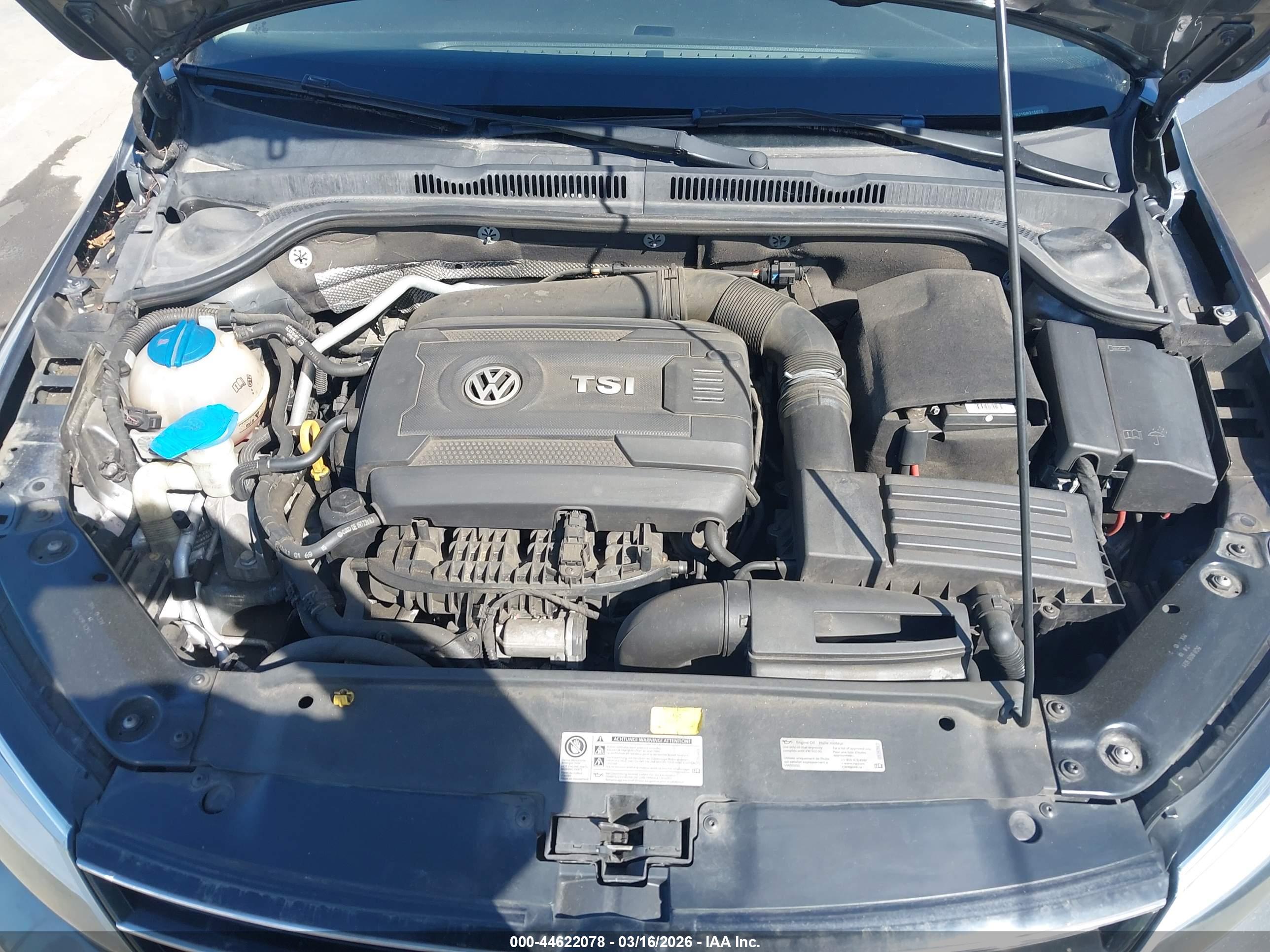 VOLKSWAGEN JETTA image 10