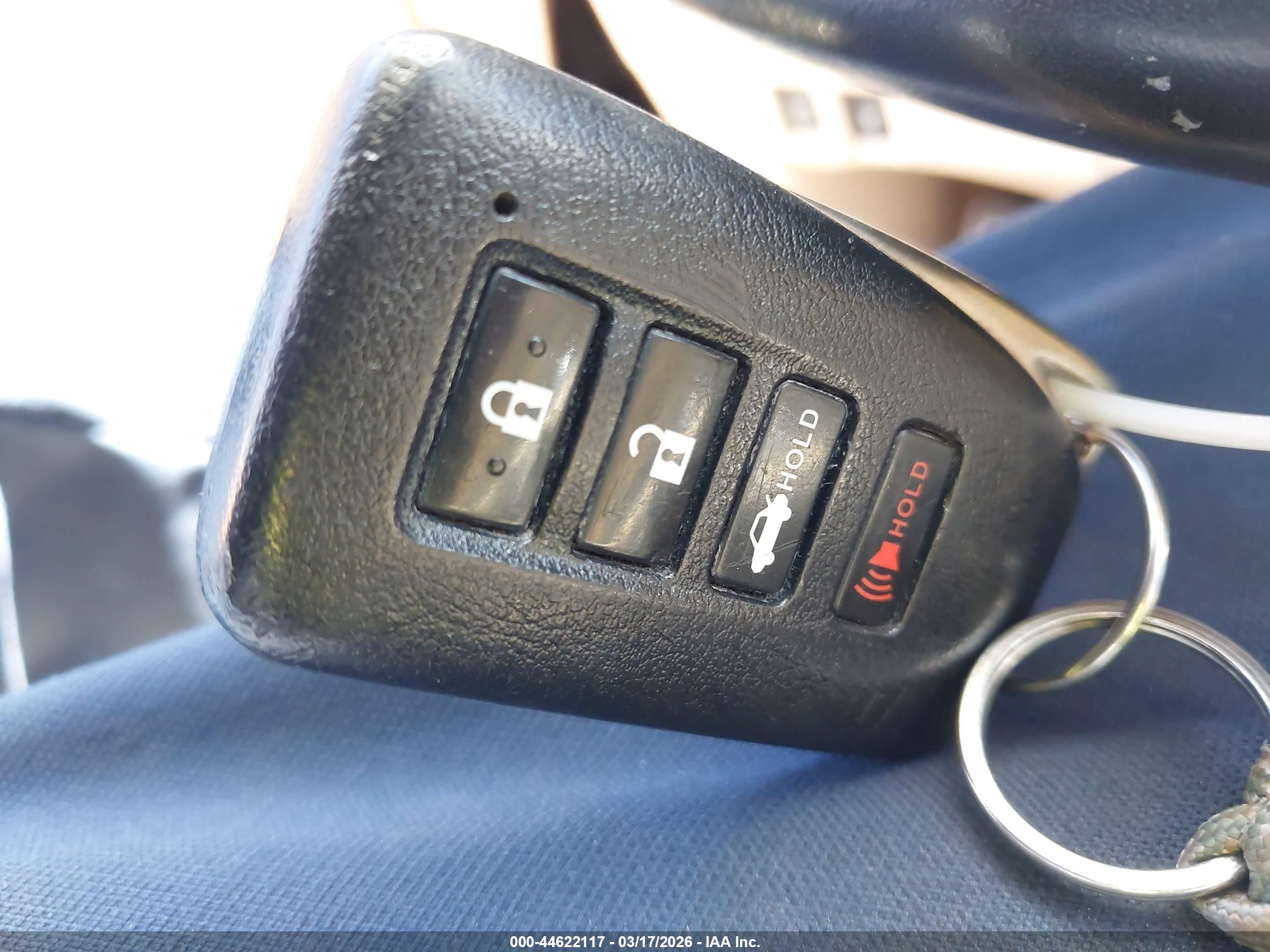 LEXUS ES image 11
