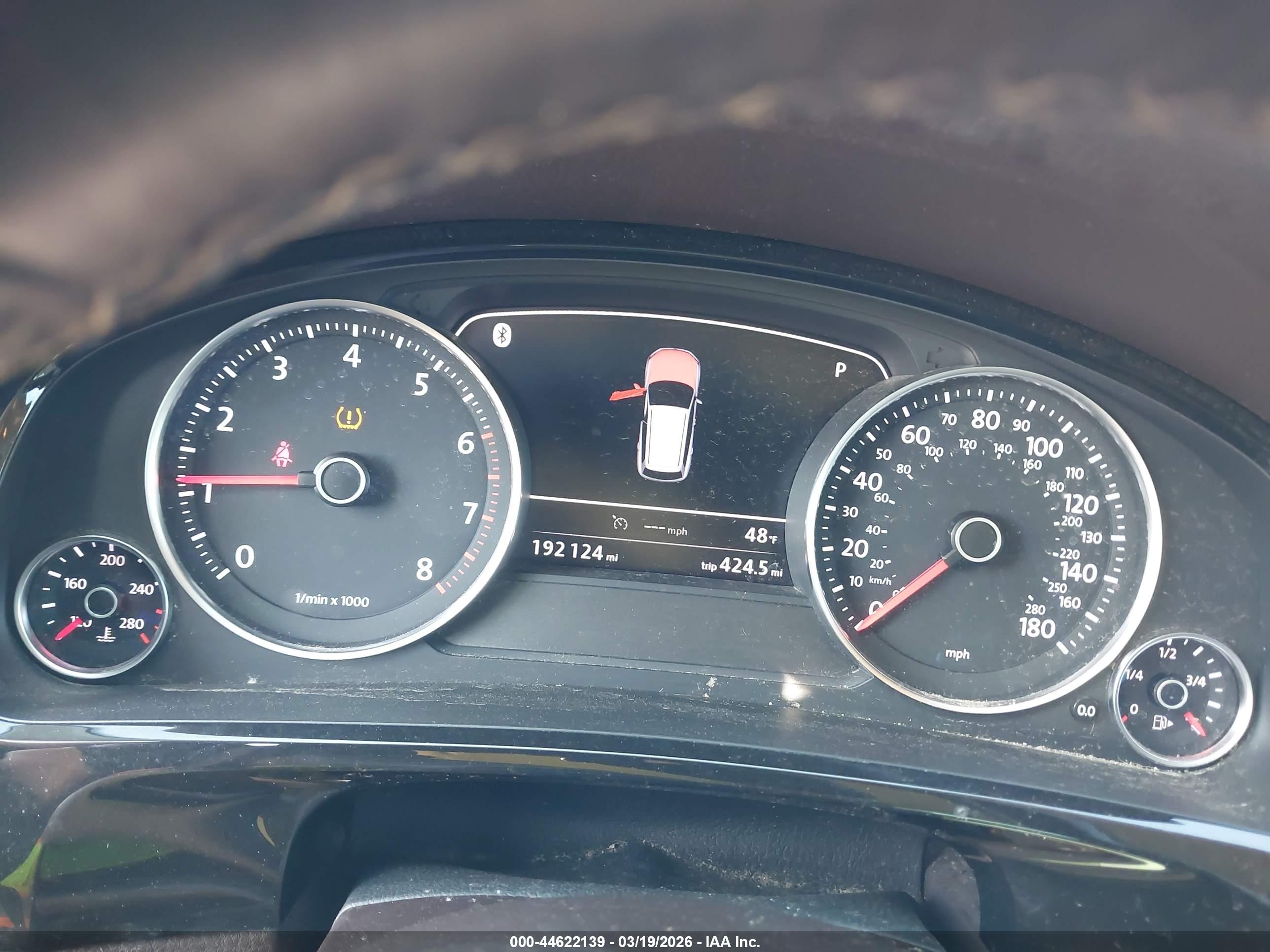 VOLKSWAGEN TOUAREG image 7