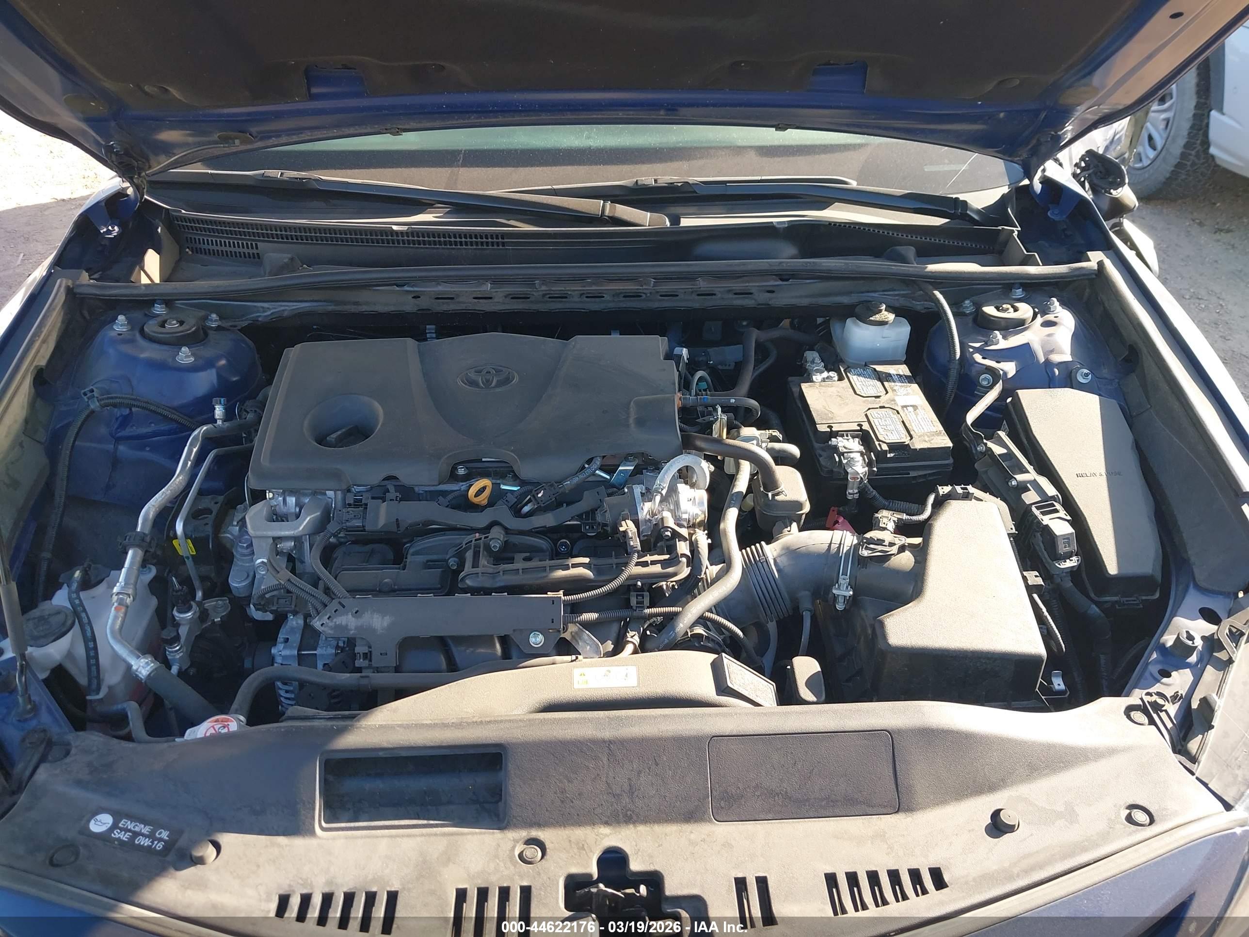 TOYOTA CAMRY image 10