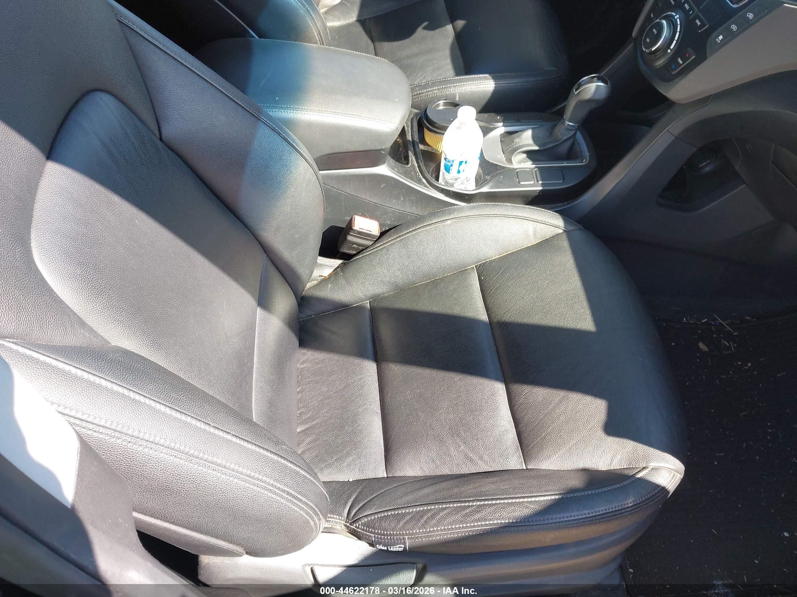 HYUNDAI SANTA image 5