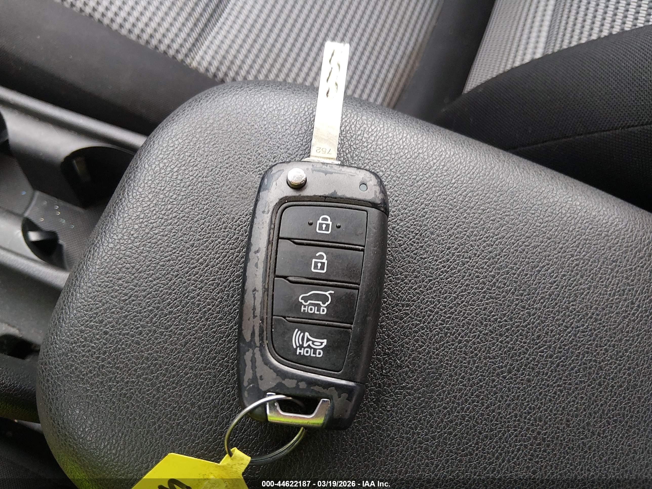 HYUNDAI KONA image 11