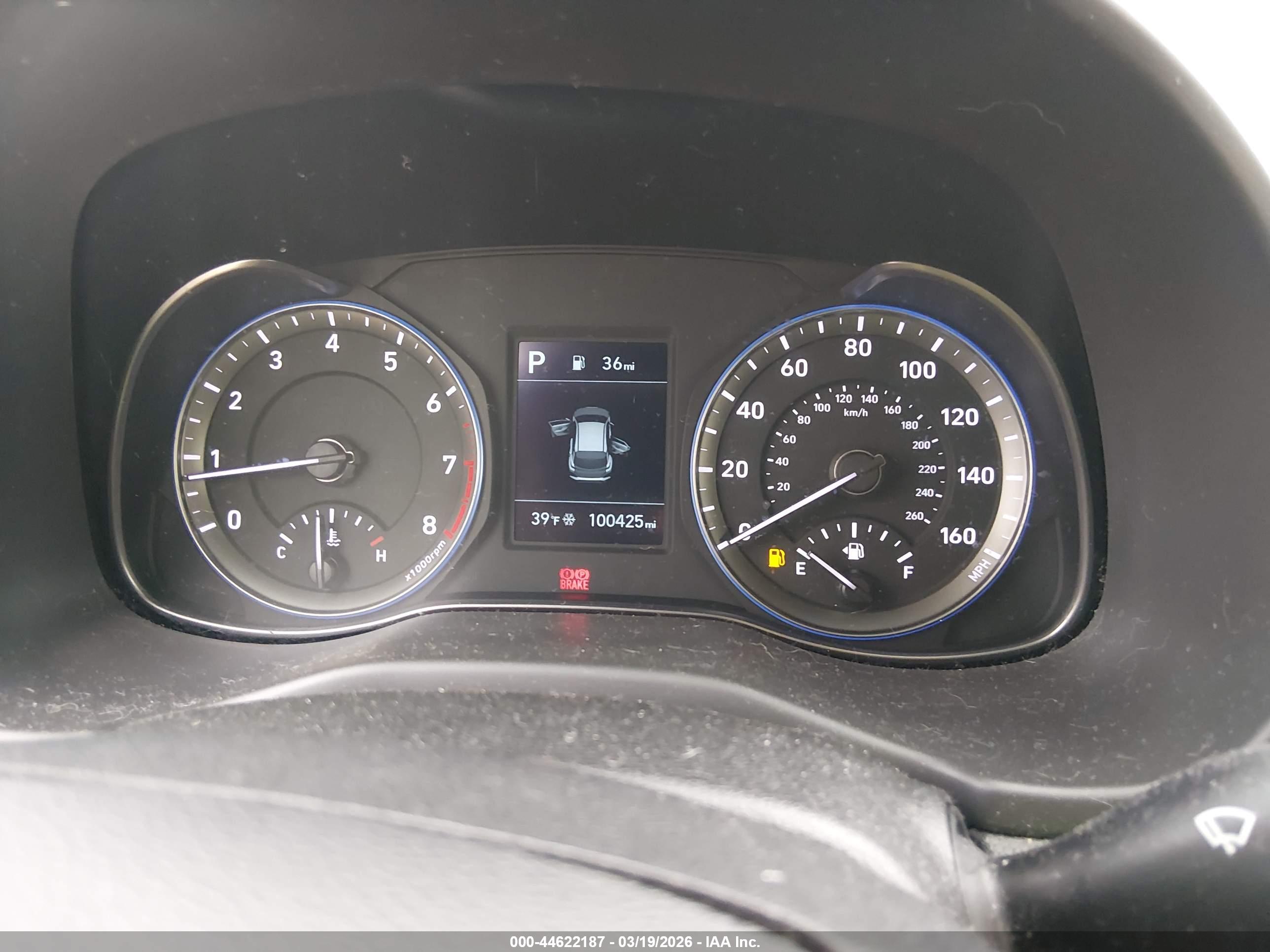 HYUNDAI KONA image 7