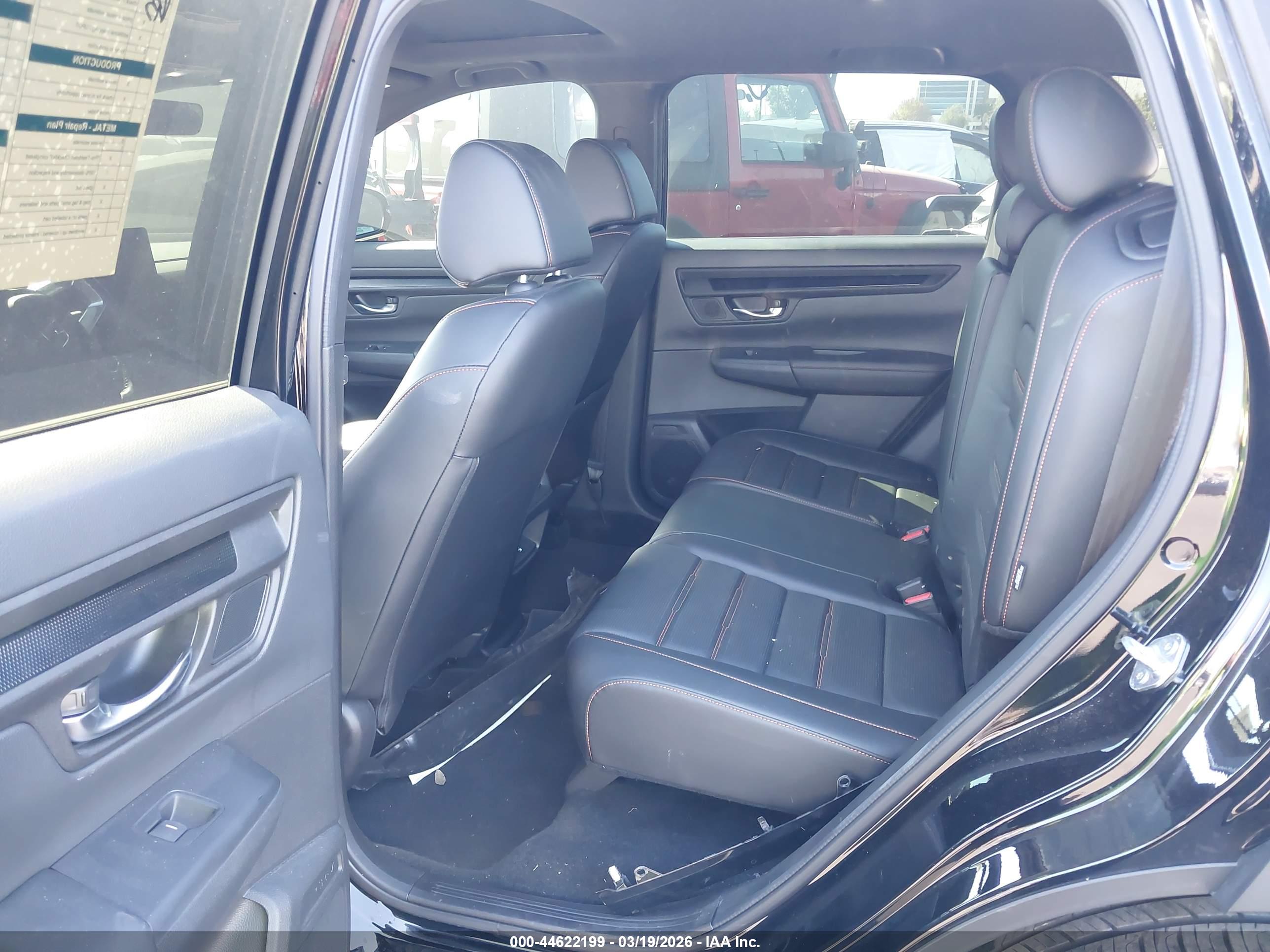 HONDA CR-V image 8
