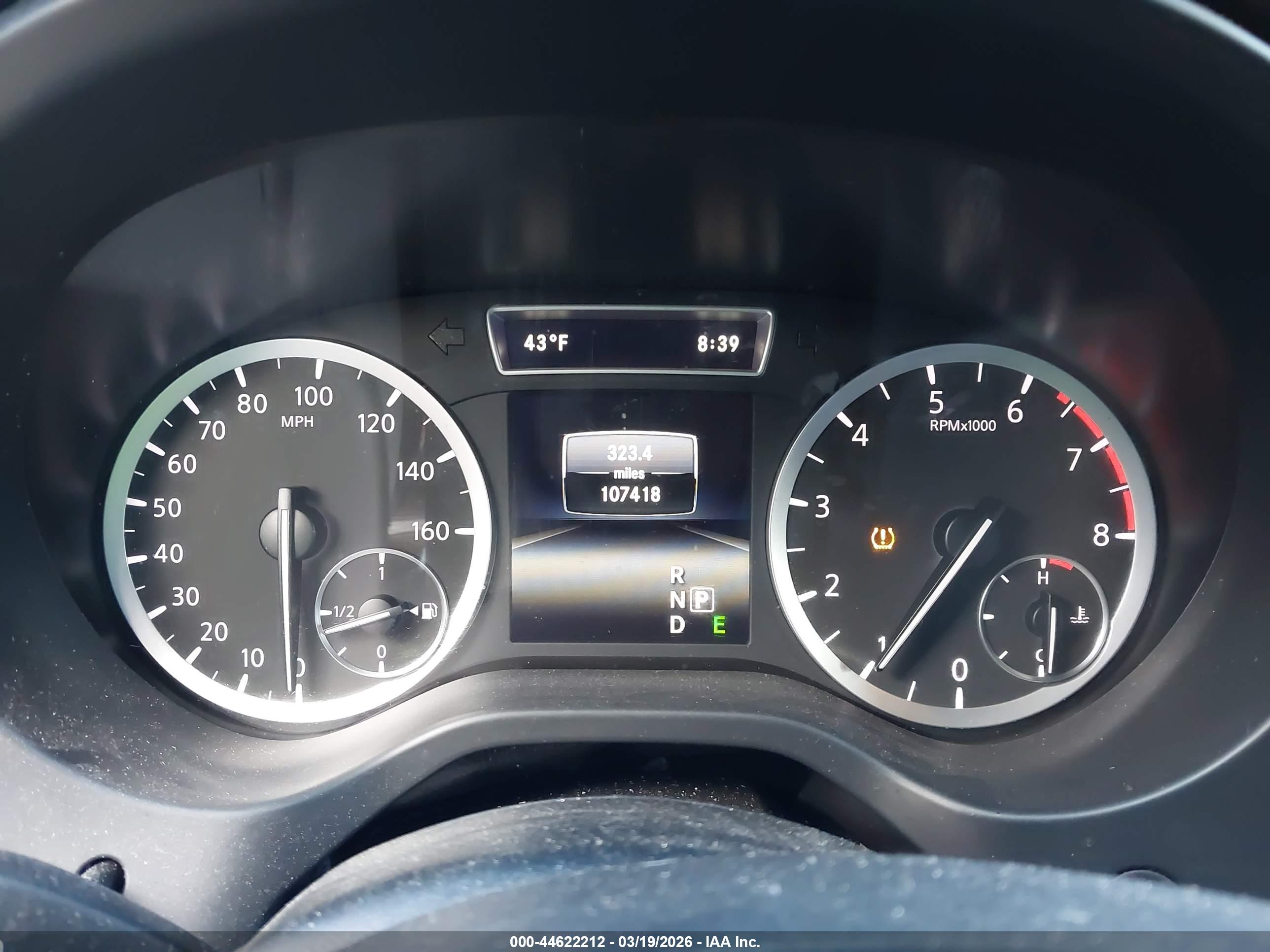 INFINITI QX30 image 7