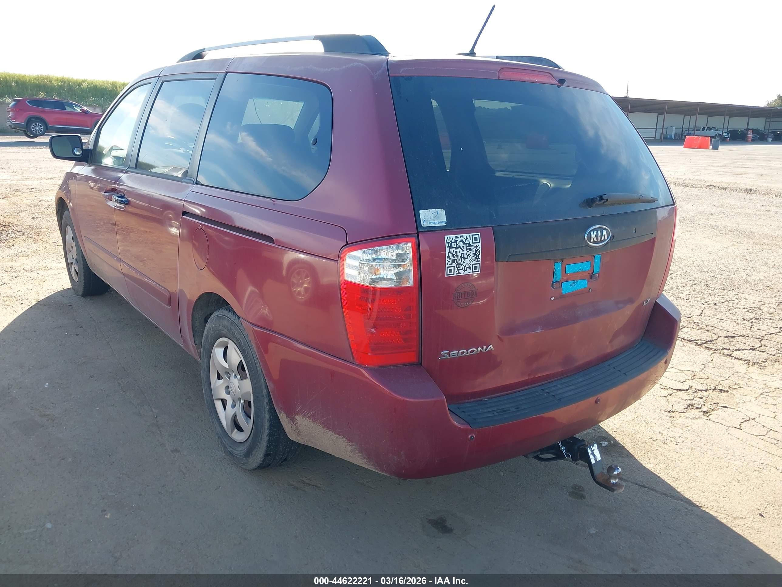 KIA SEDONA image 3