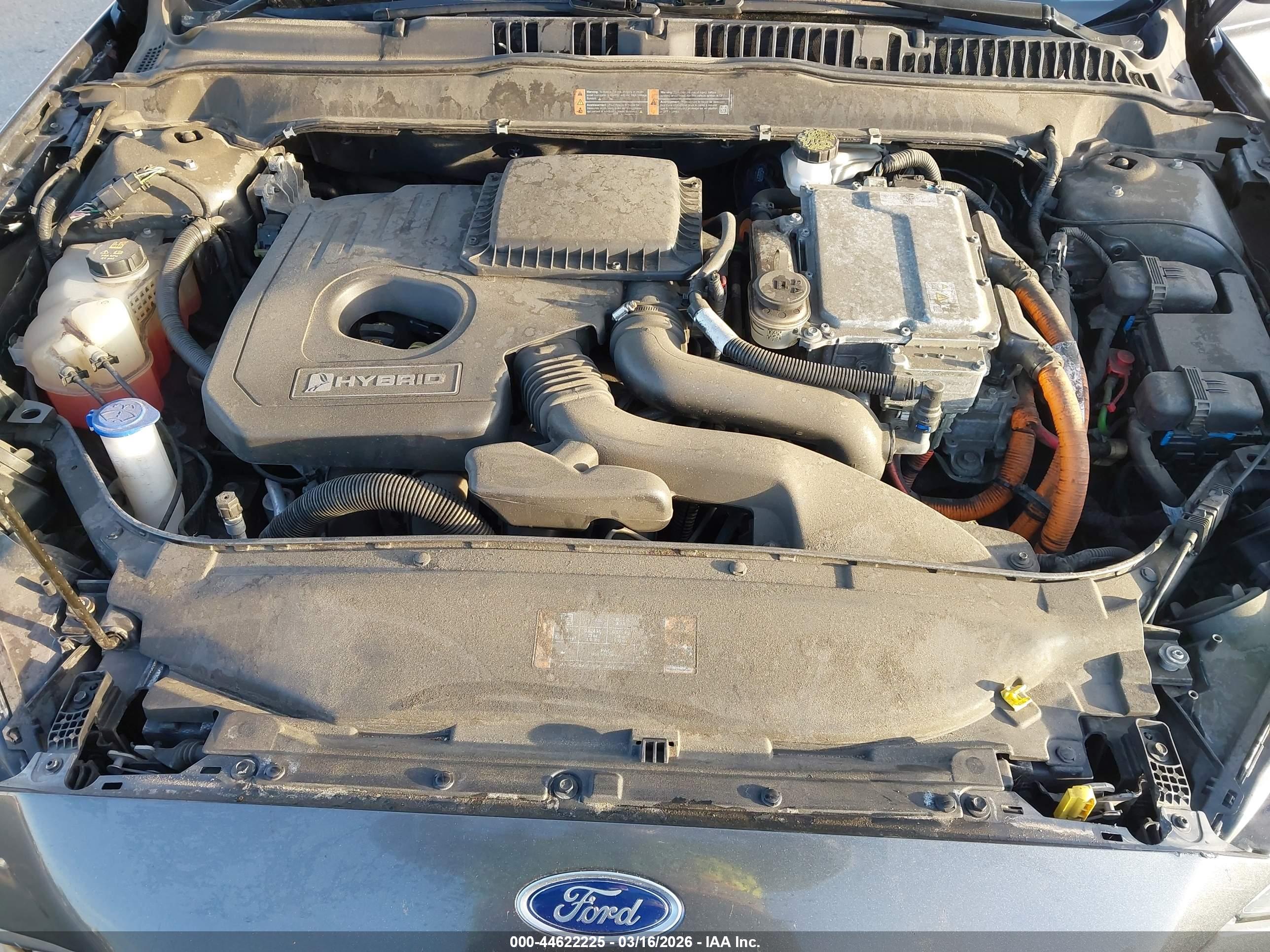 FORD FUSION image 10