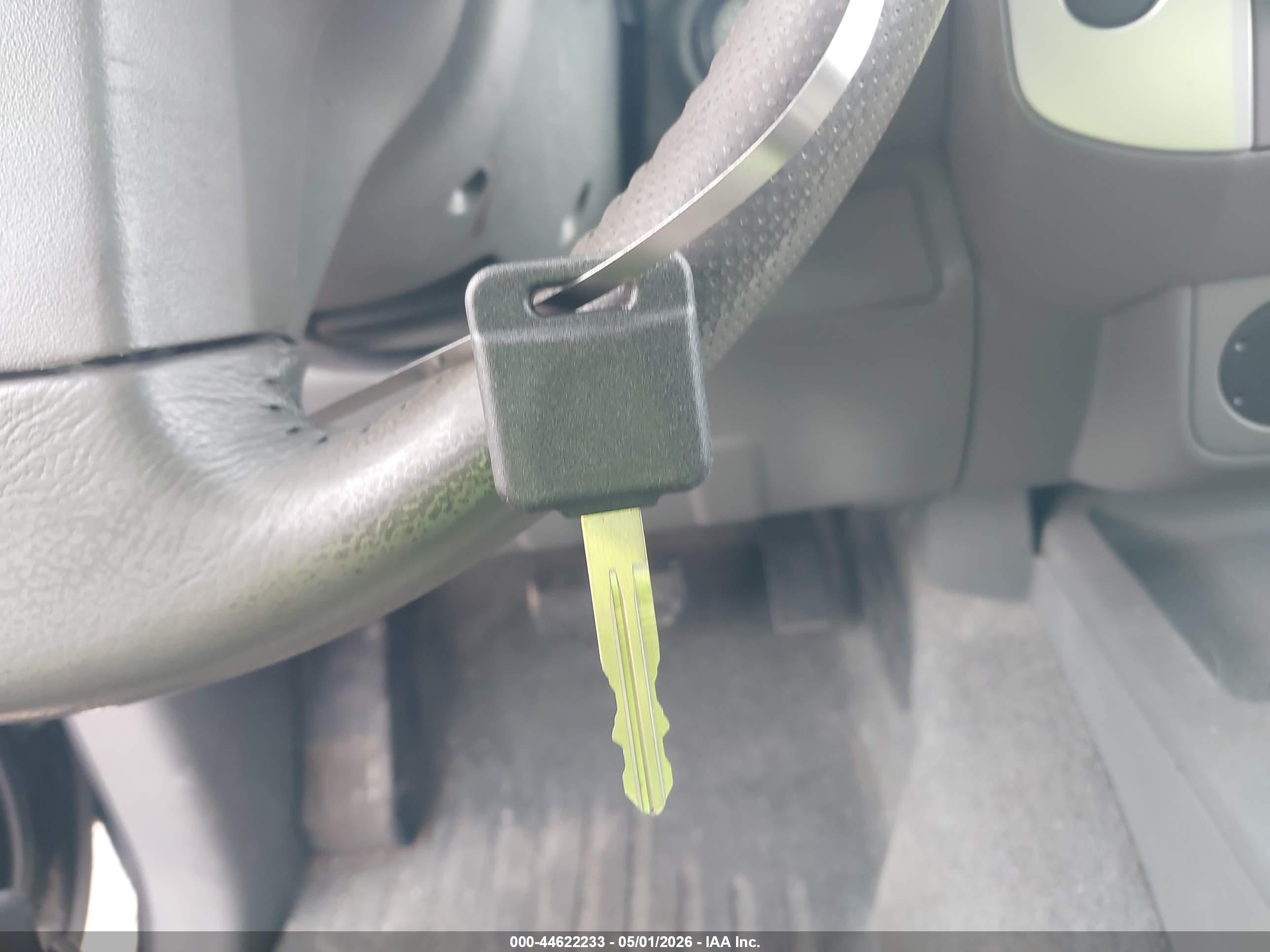NISSAN FRONTIER image 11