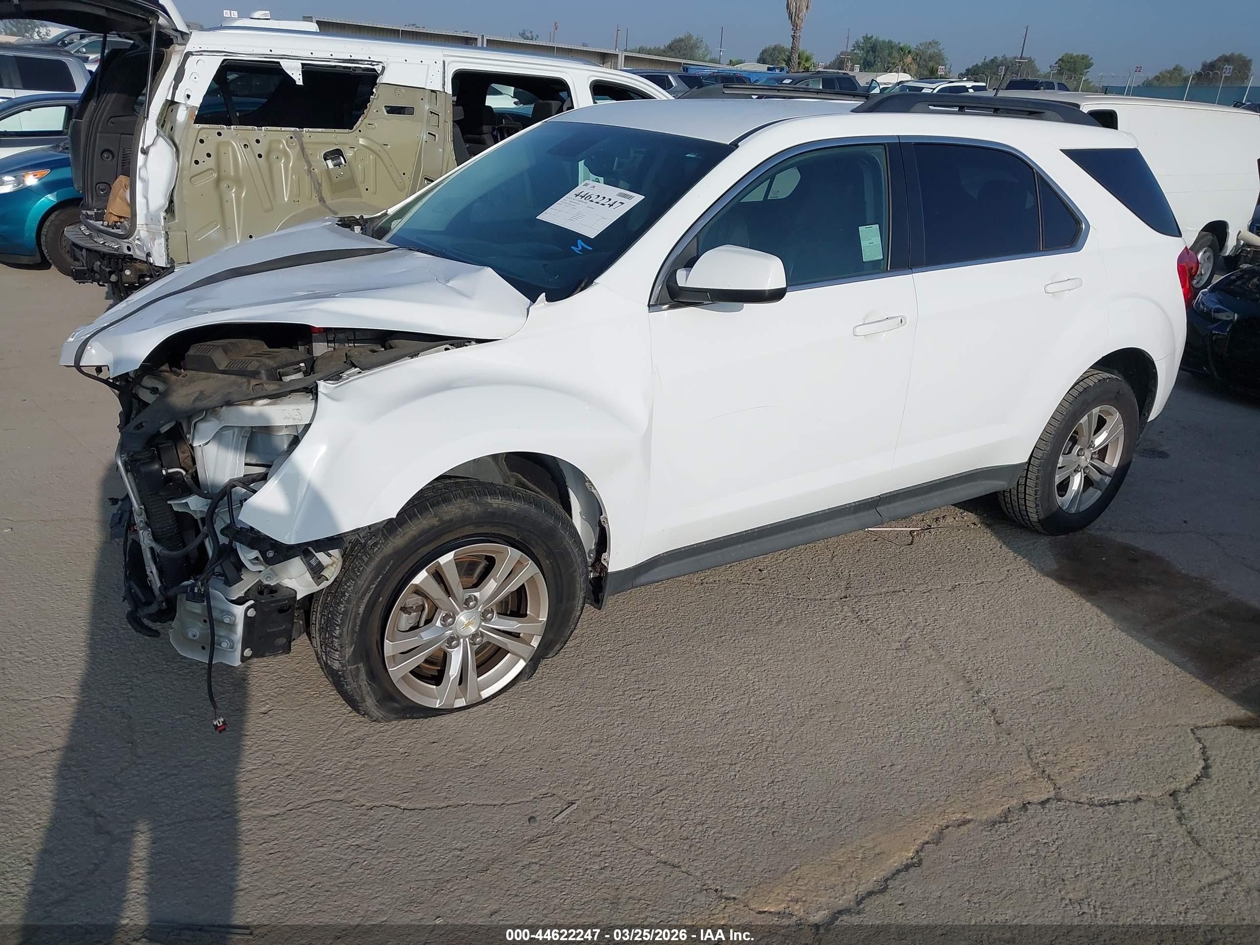 CHEVROLET EQUINOX image 2