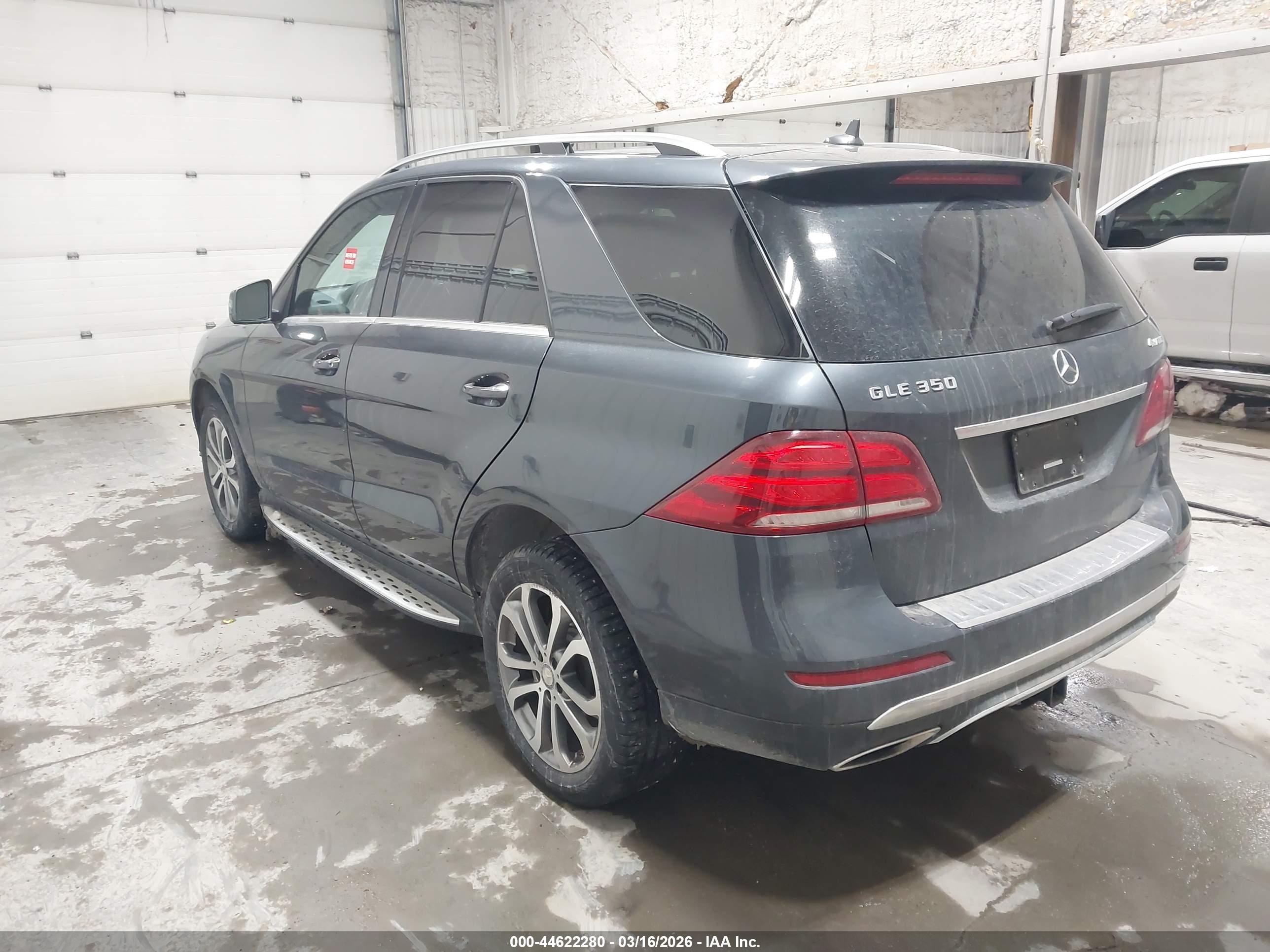 MERCEDES-BENZ GLE image 3