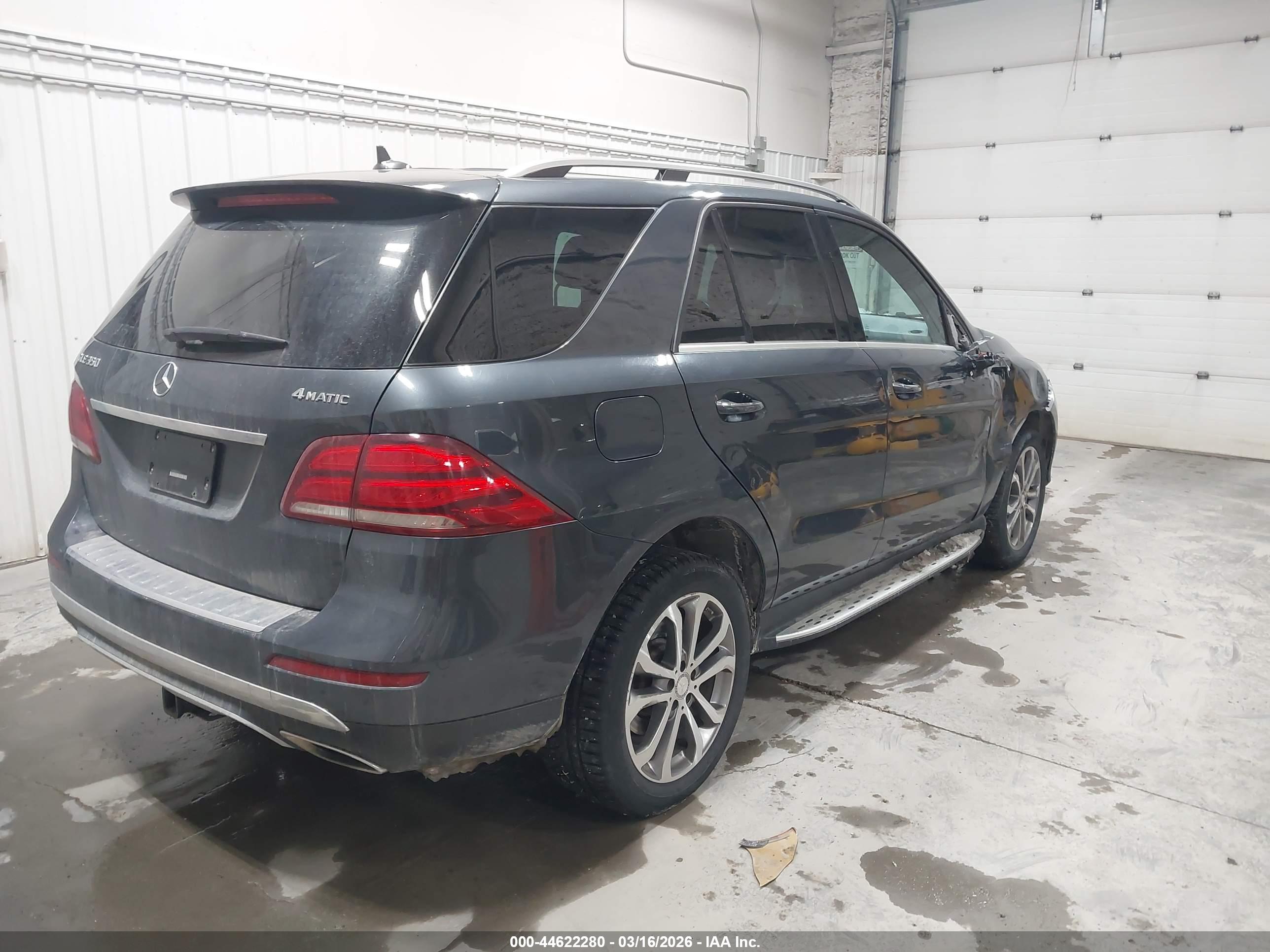 MERCEDES-BENZ GLE image 4