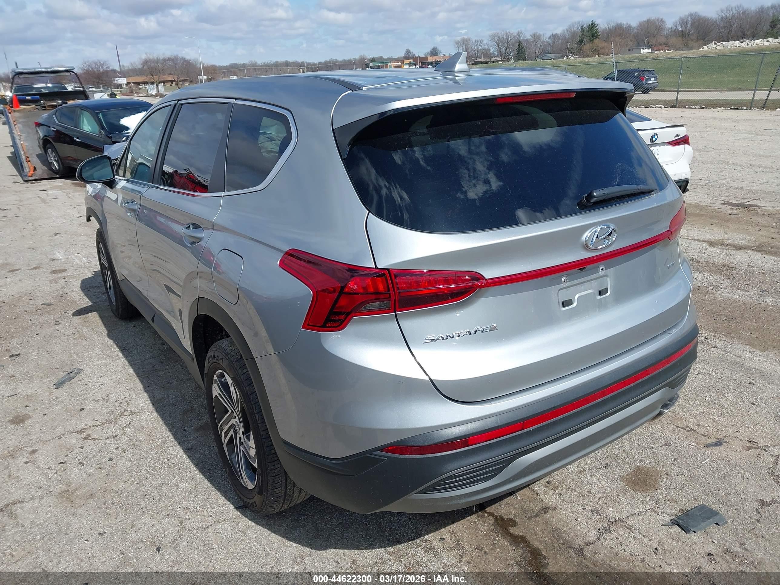 HYUNDAI SANTA image 3