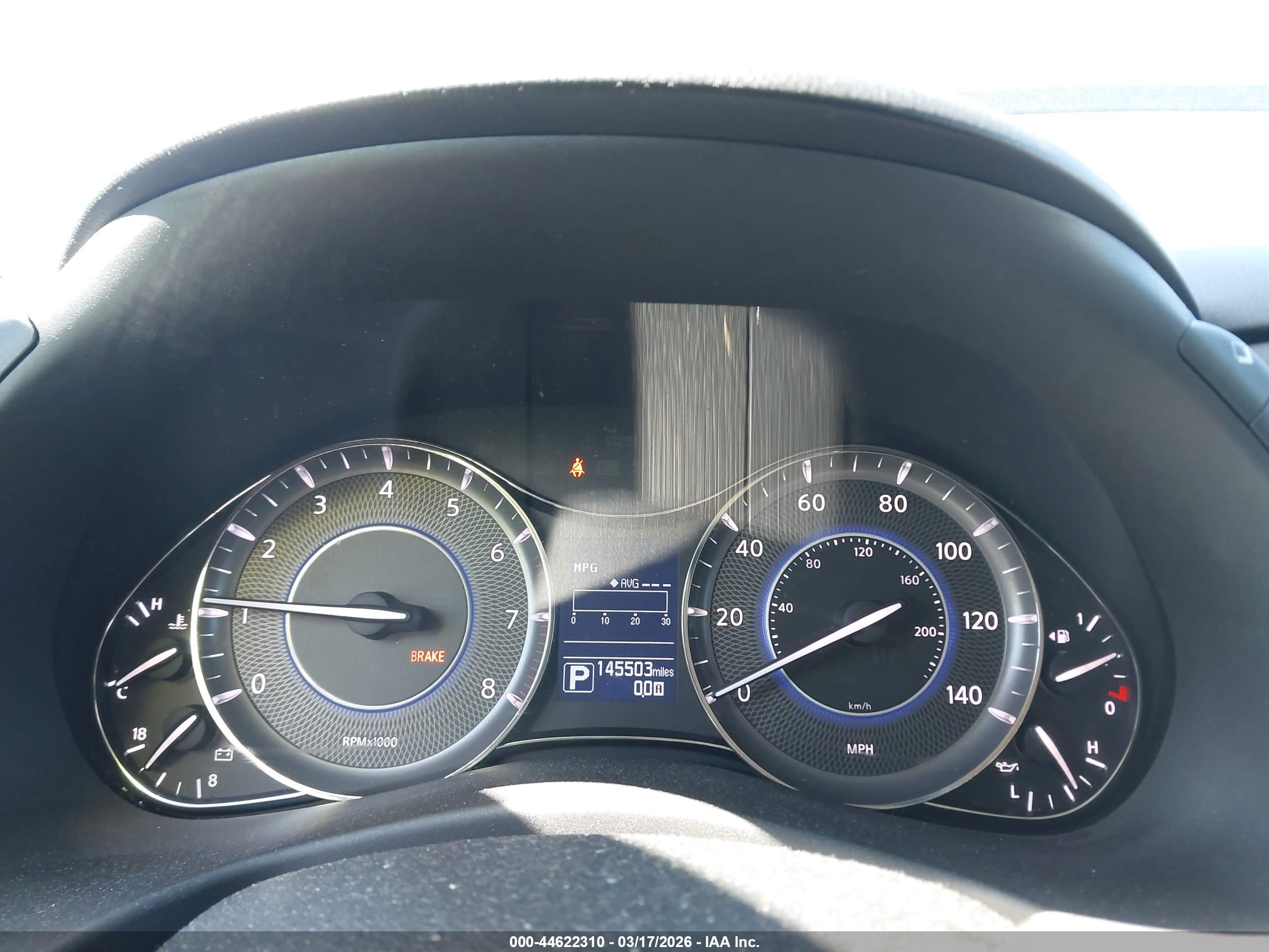 INFINITI QX56 image 7