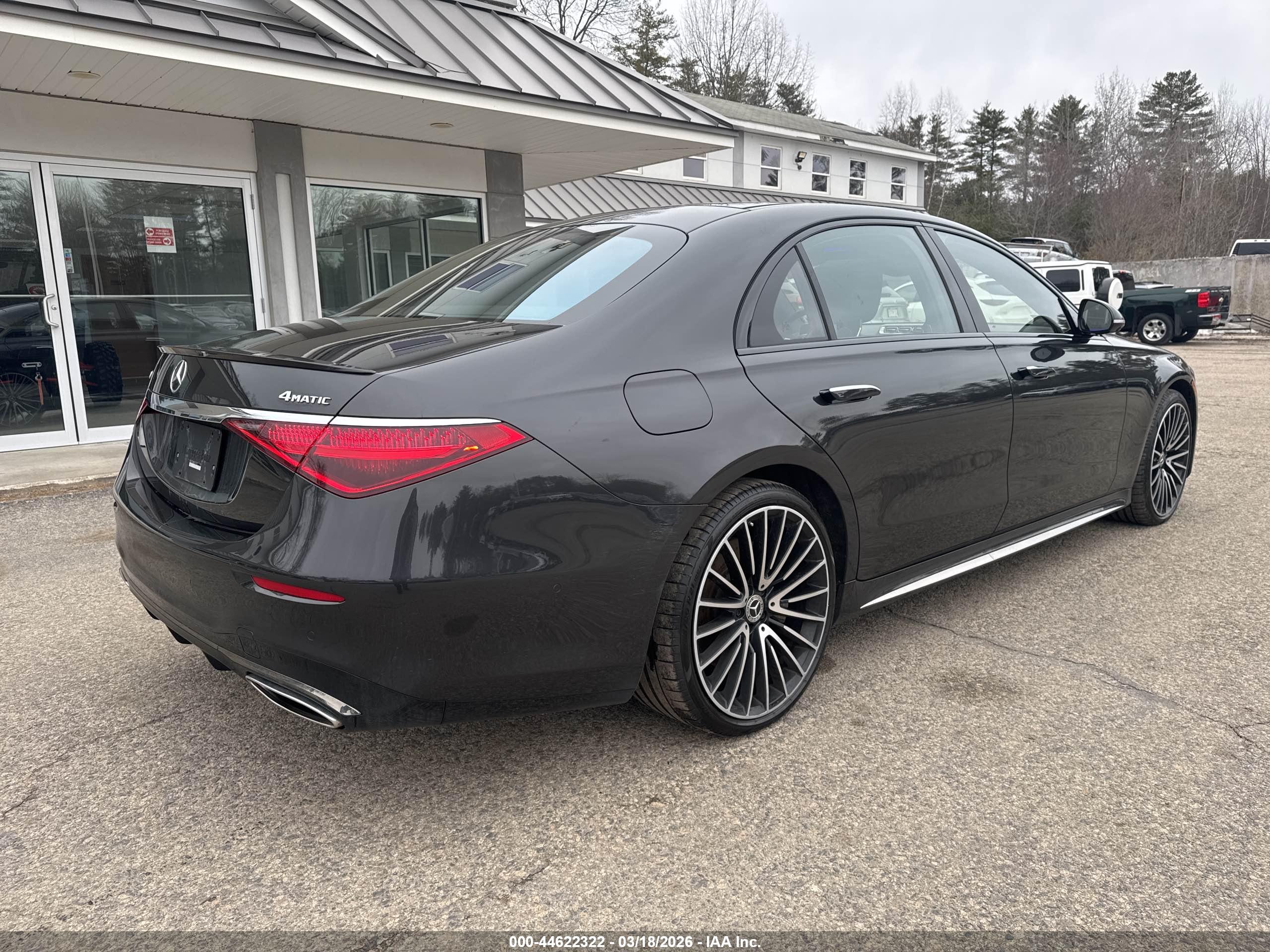MERCEDES-BENZ S image 4