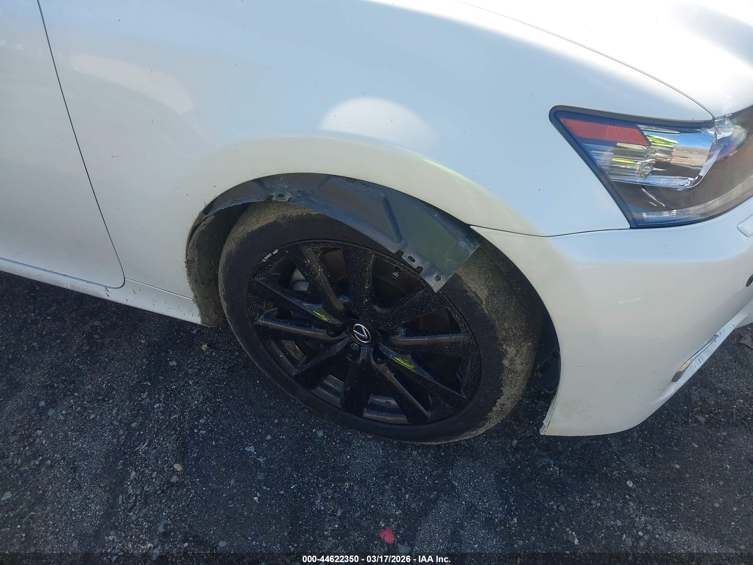 LEXUS GS image 6