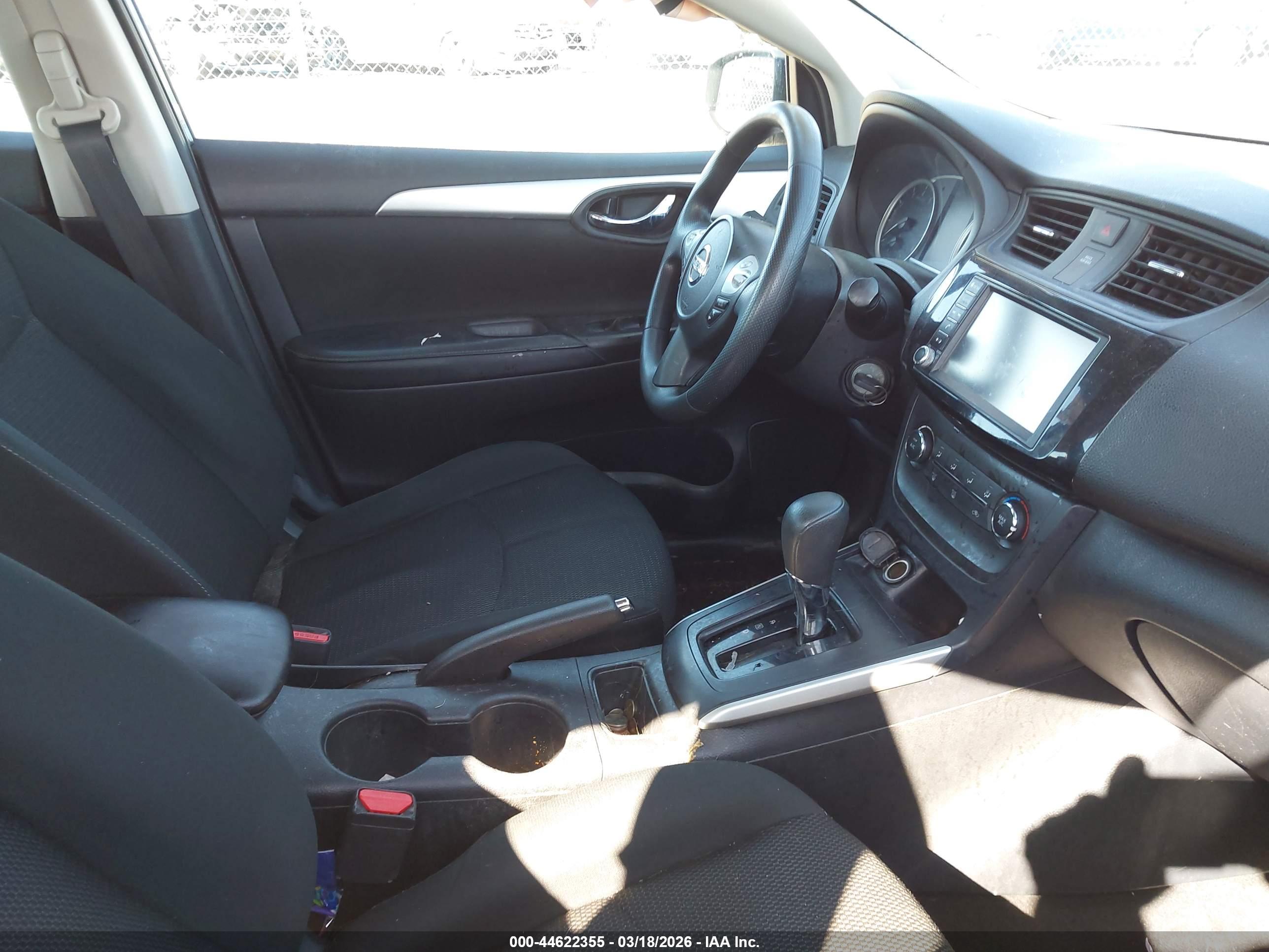 NISSAN SENTRA image 5