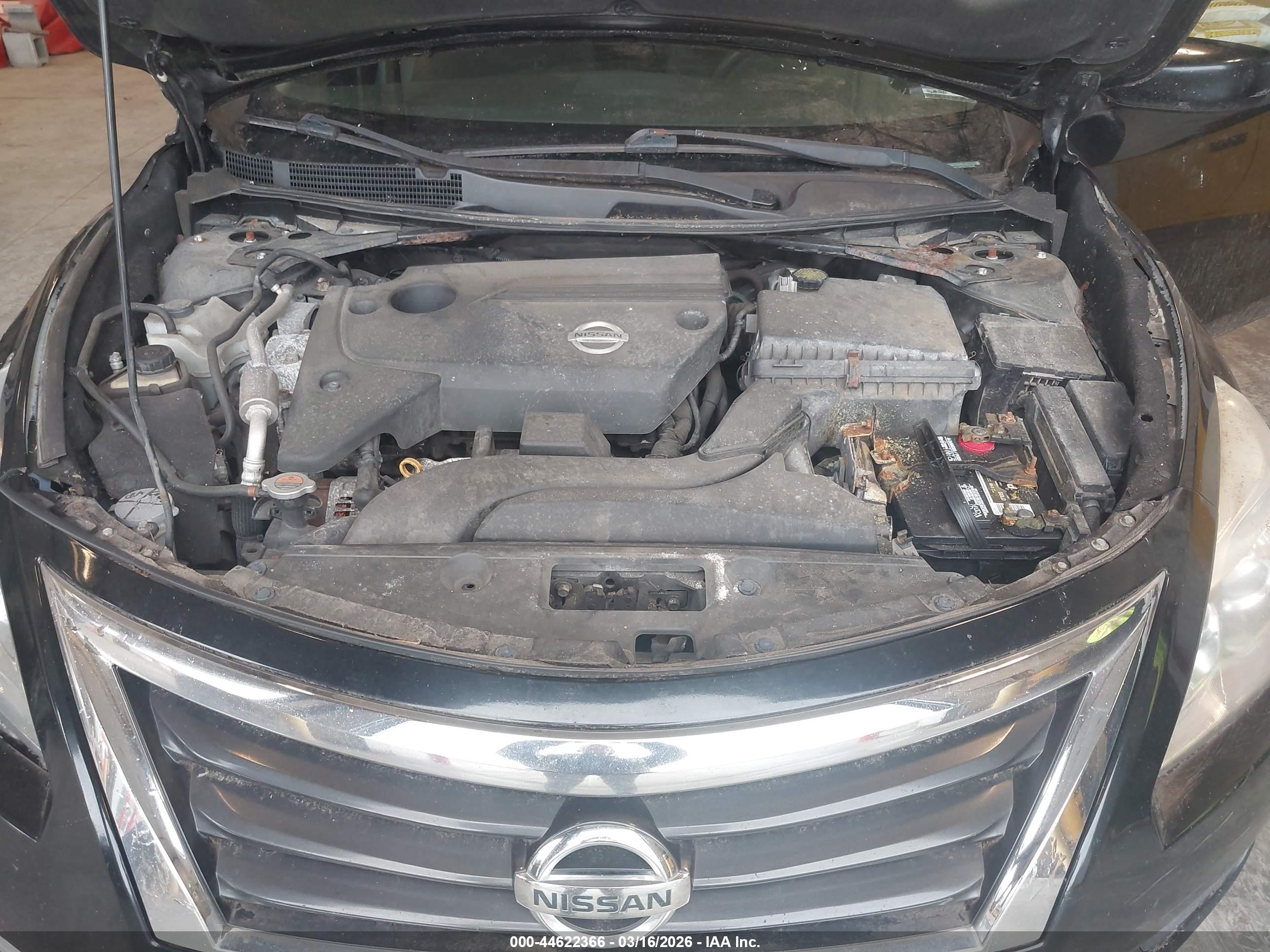 NISSAN ALTIMA image 10