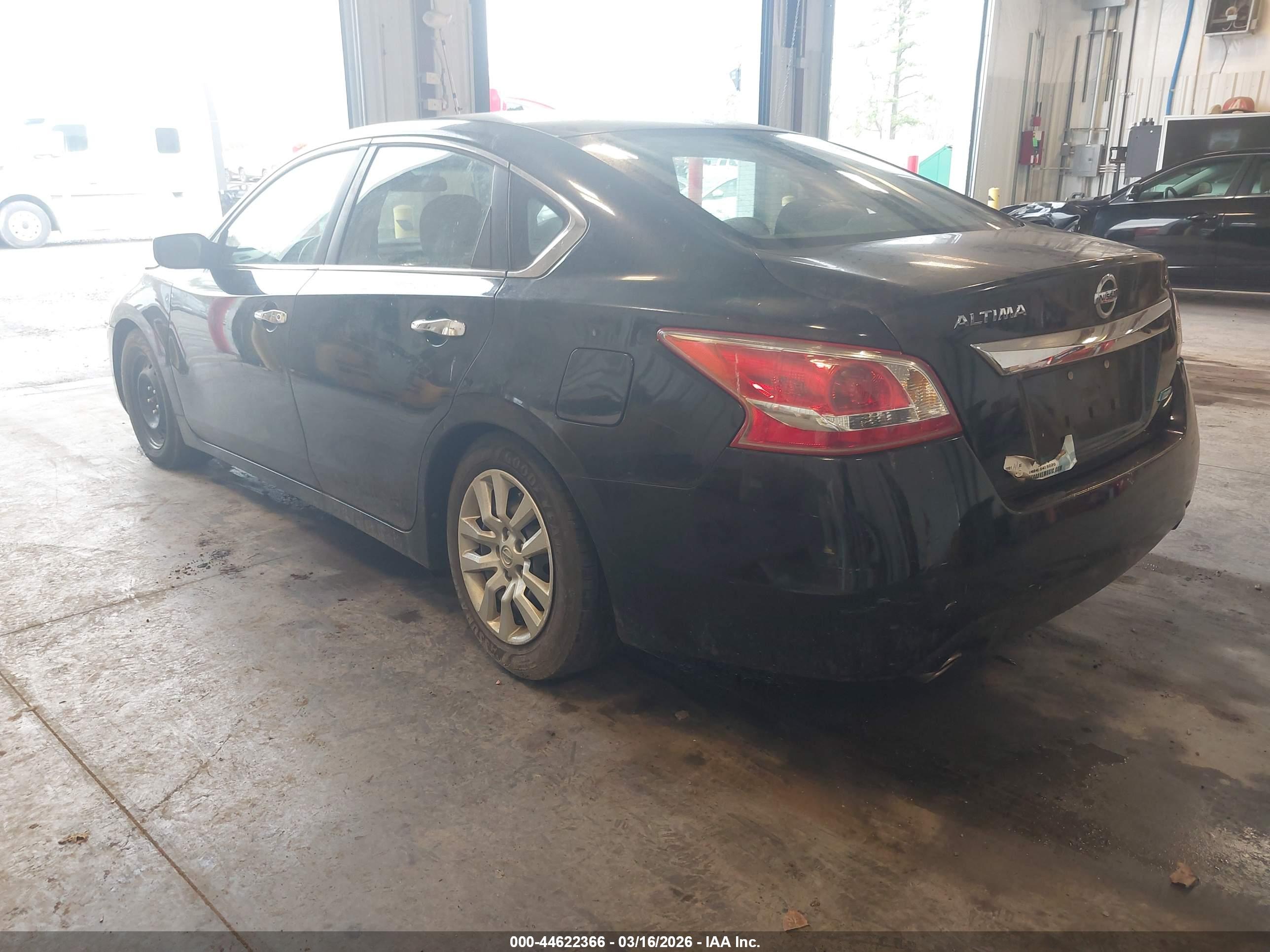 NISSAN ALTIMA image 3