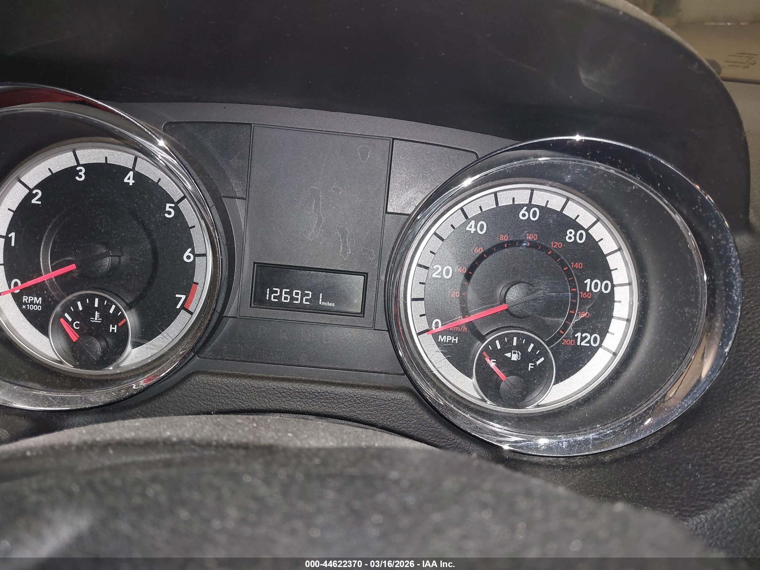 DODGE GRAND image 7