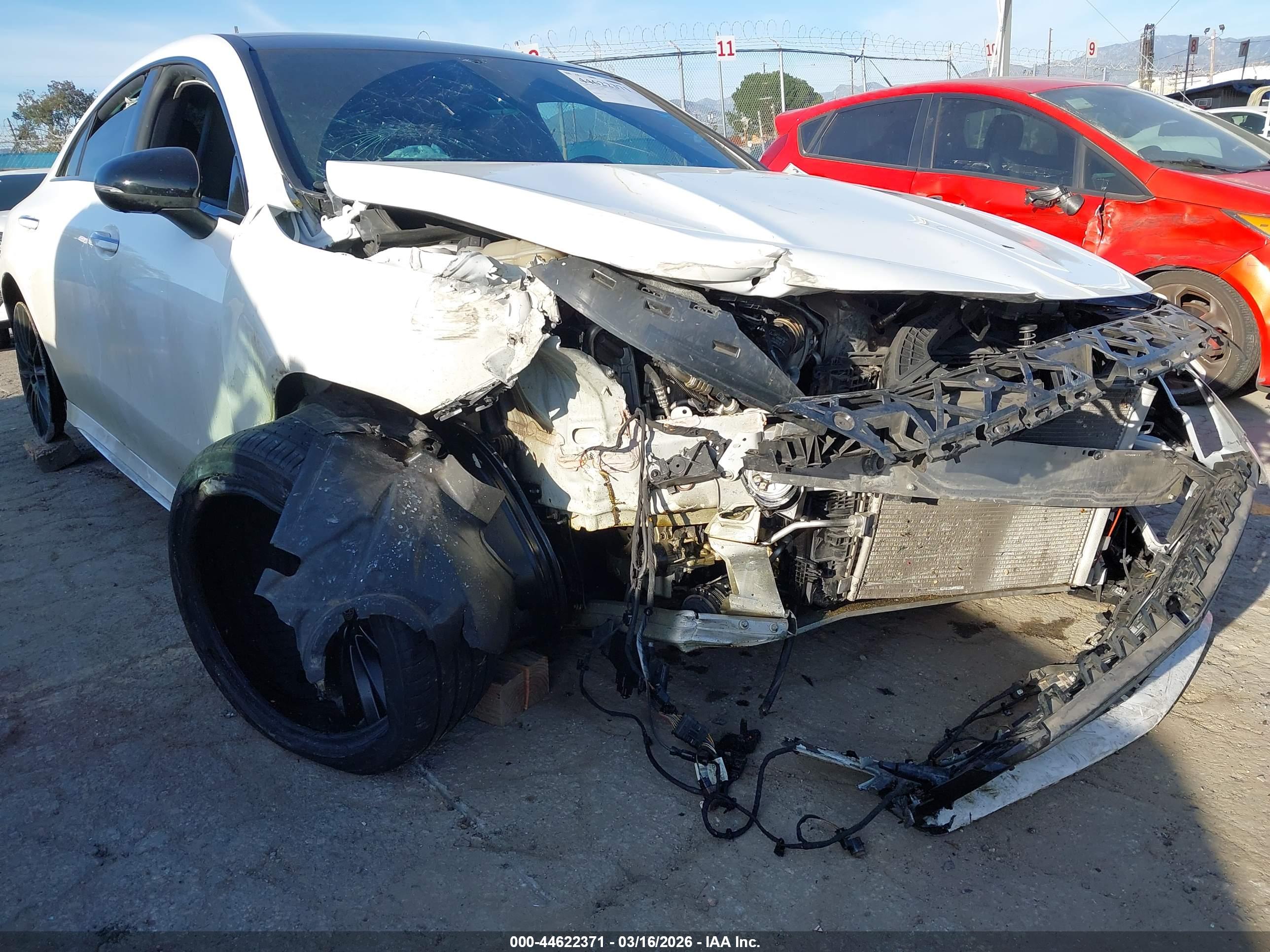 MERCEDES-BENZ CLA image 6
