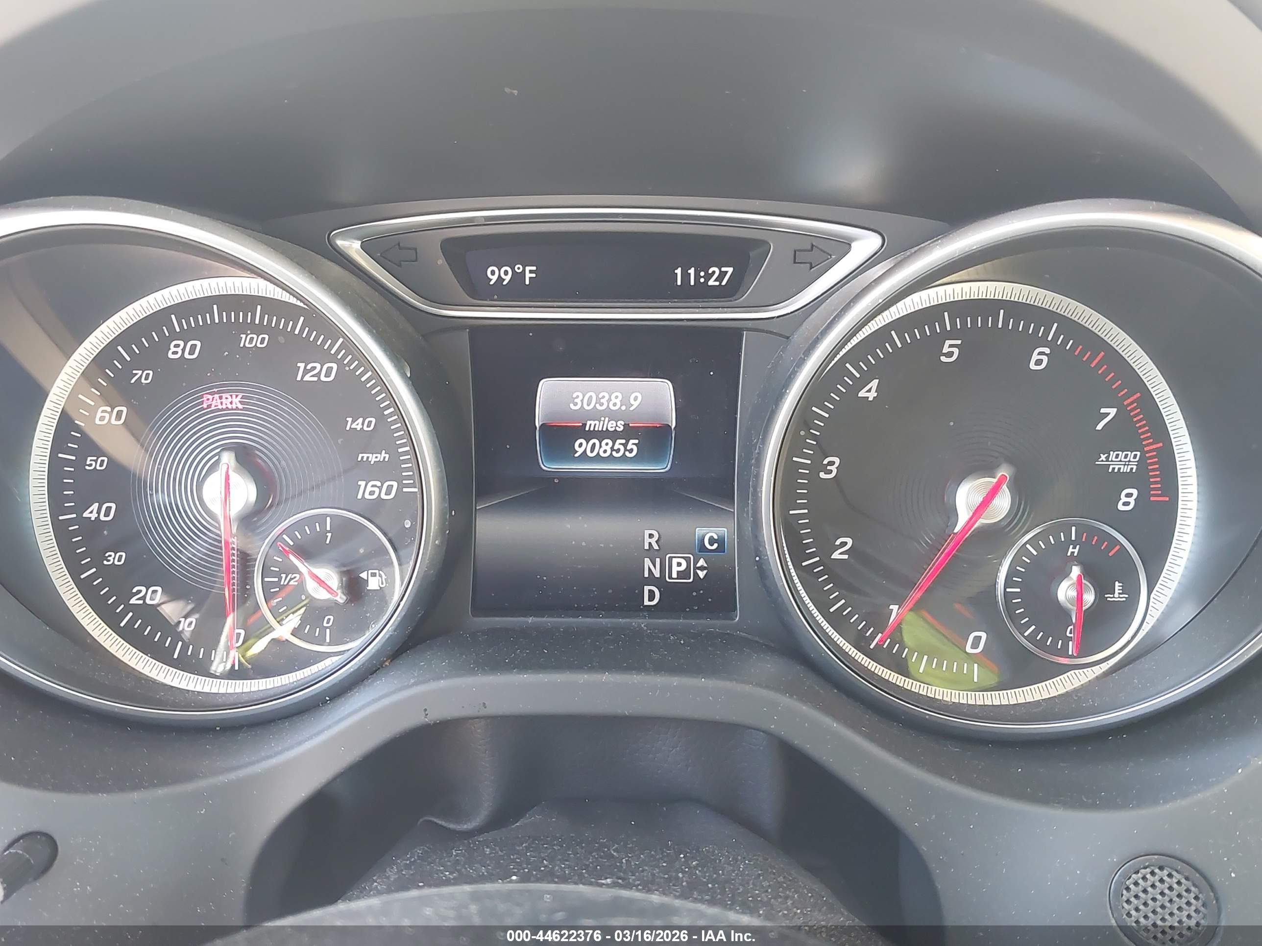 MERCEDES-BENZ GLA image 7