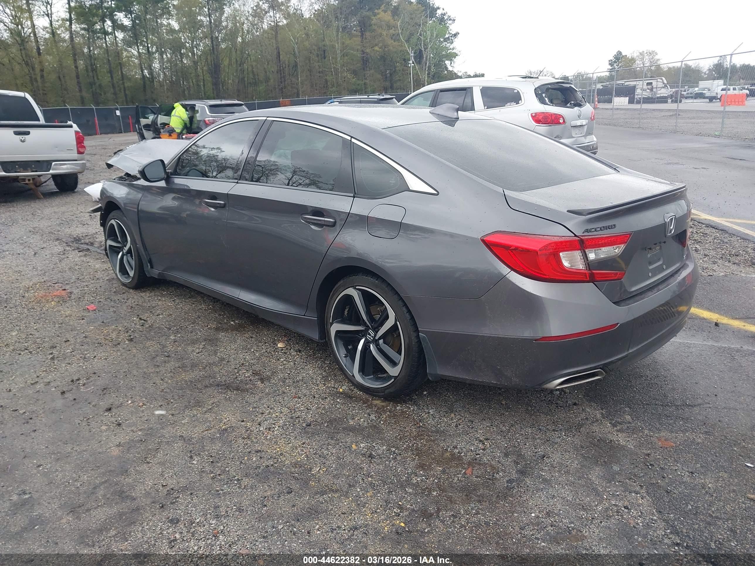 HONDA ACCORD image 3