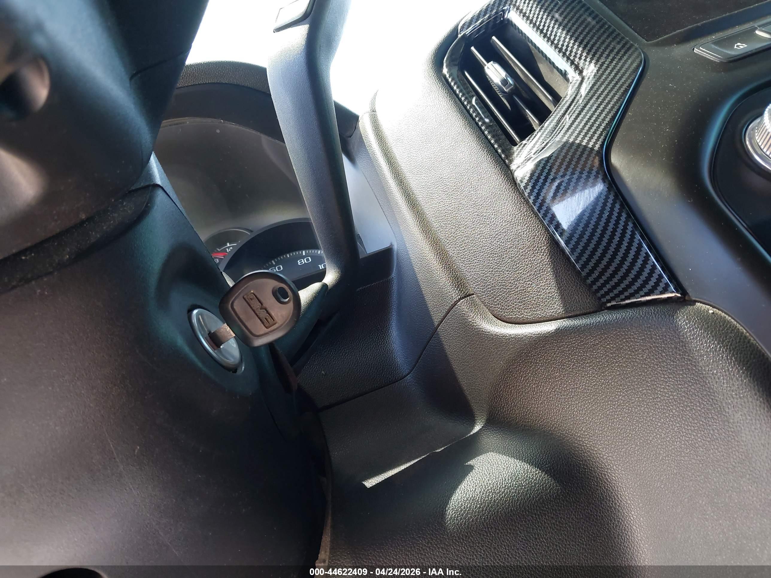 GMC SIERRA image 11